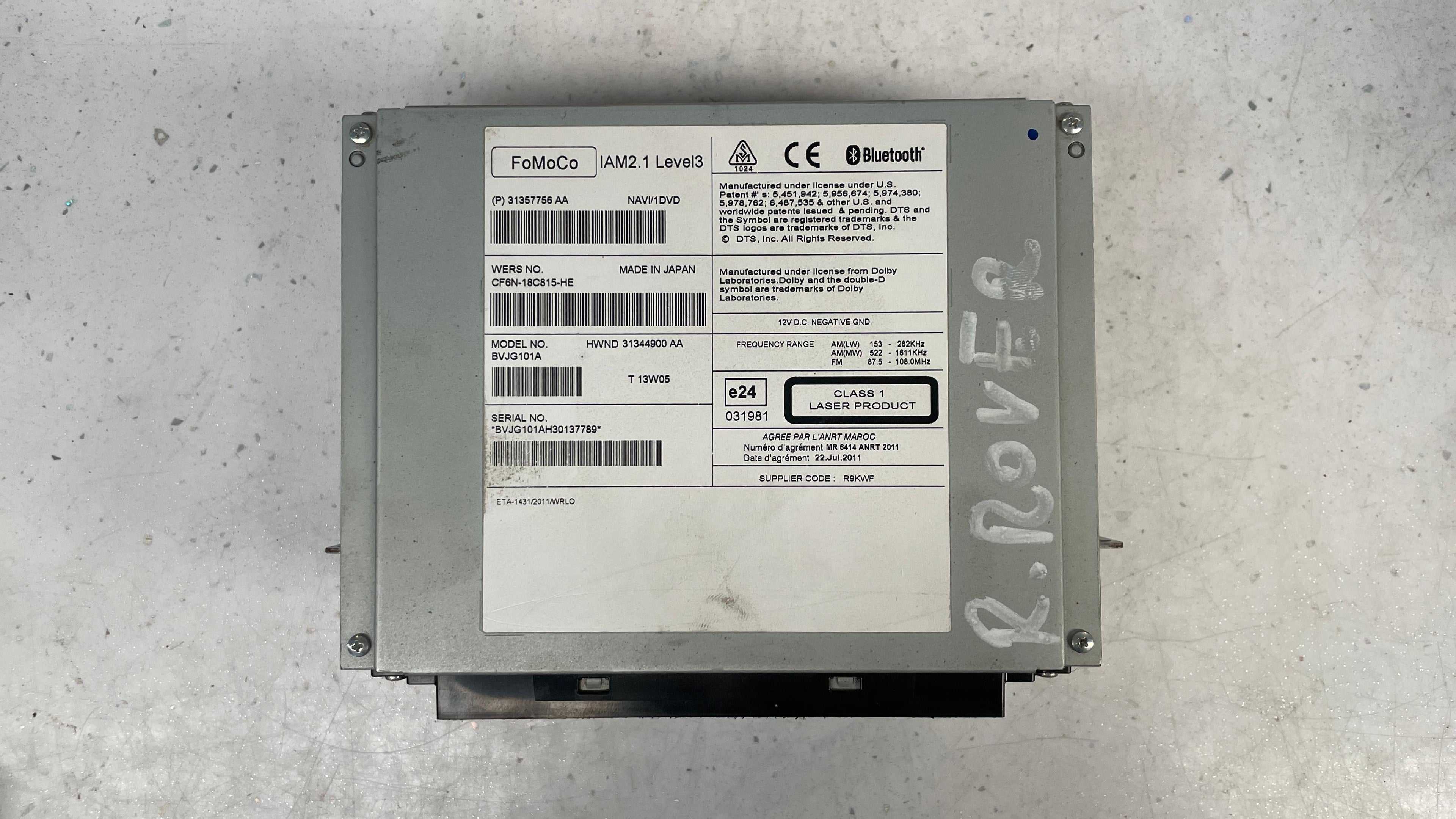 31357756AA LAND ROVER RADIO CD HEAD UNIT