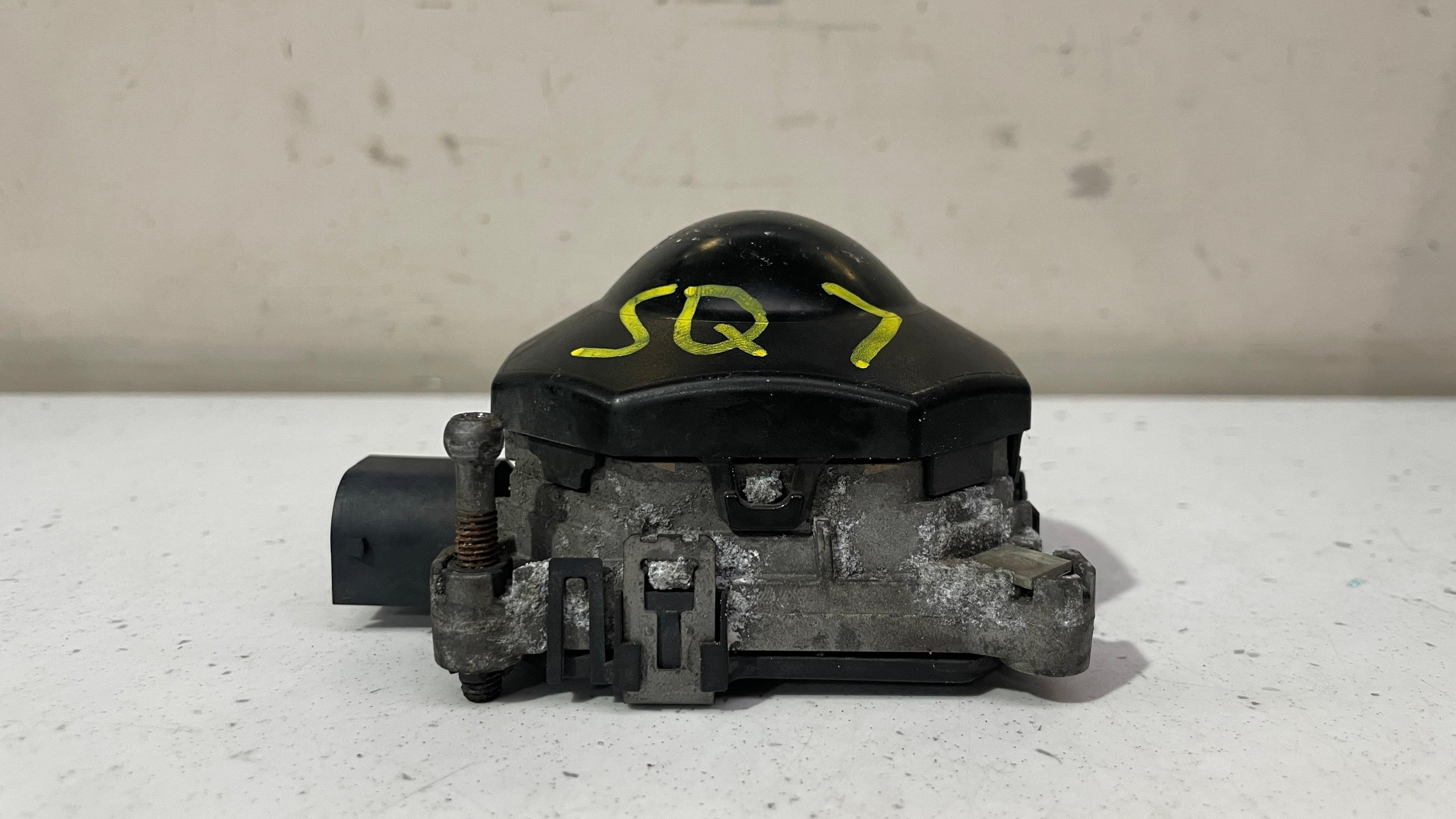 4M0907541E AUDI SQ7 ADAPTIVE CRUISE RADAR UNIT