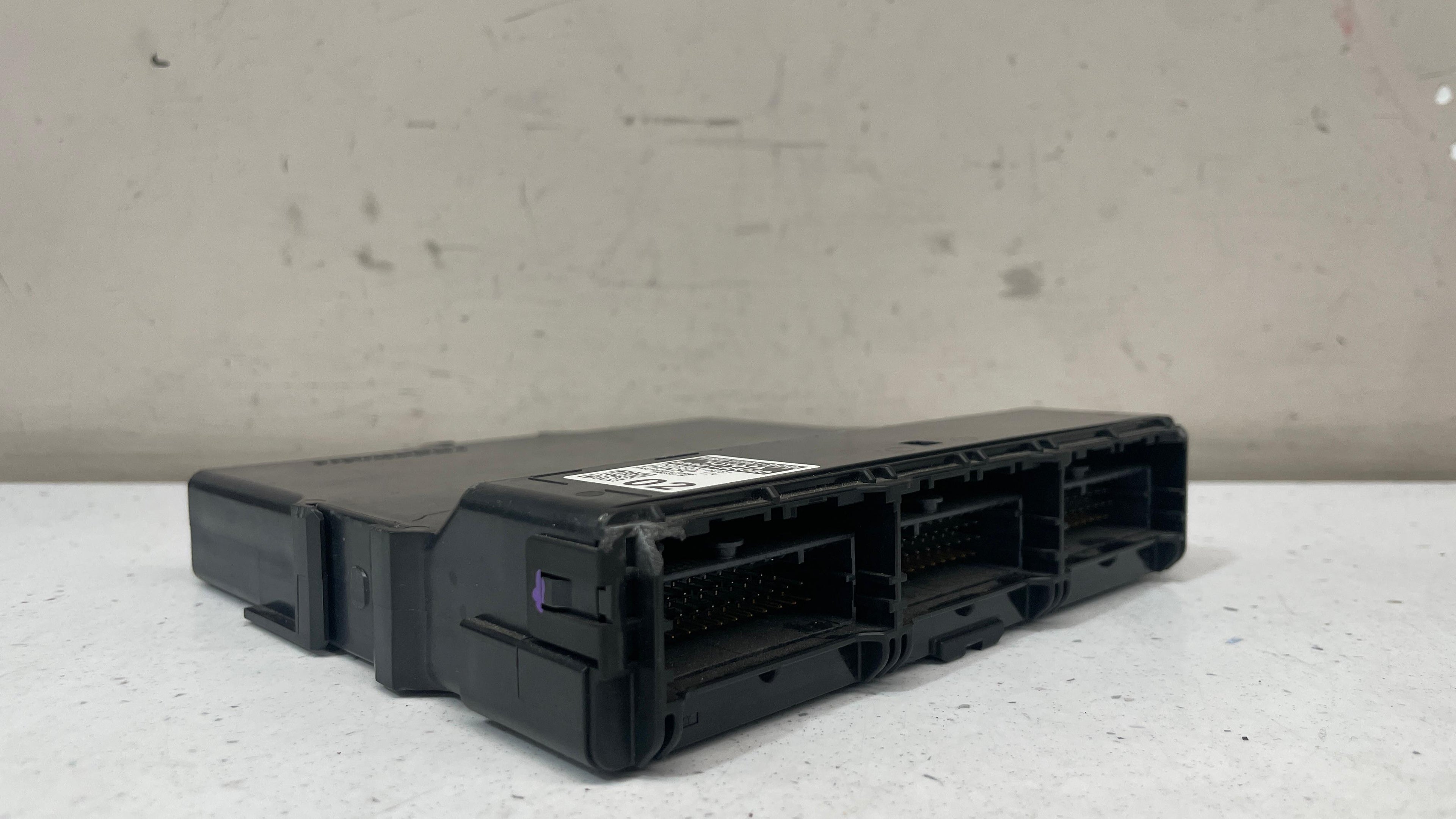 89981-0R020 TOYOTA RAV4 HYBRID VEHICLE CONTROL MODULE