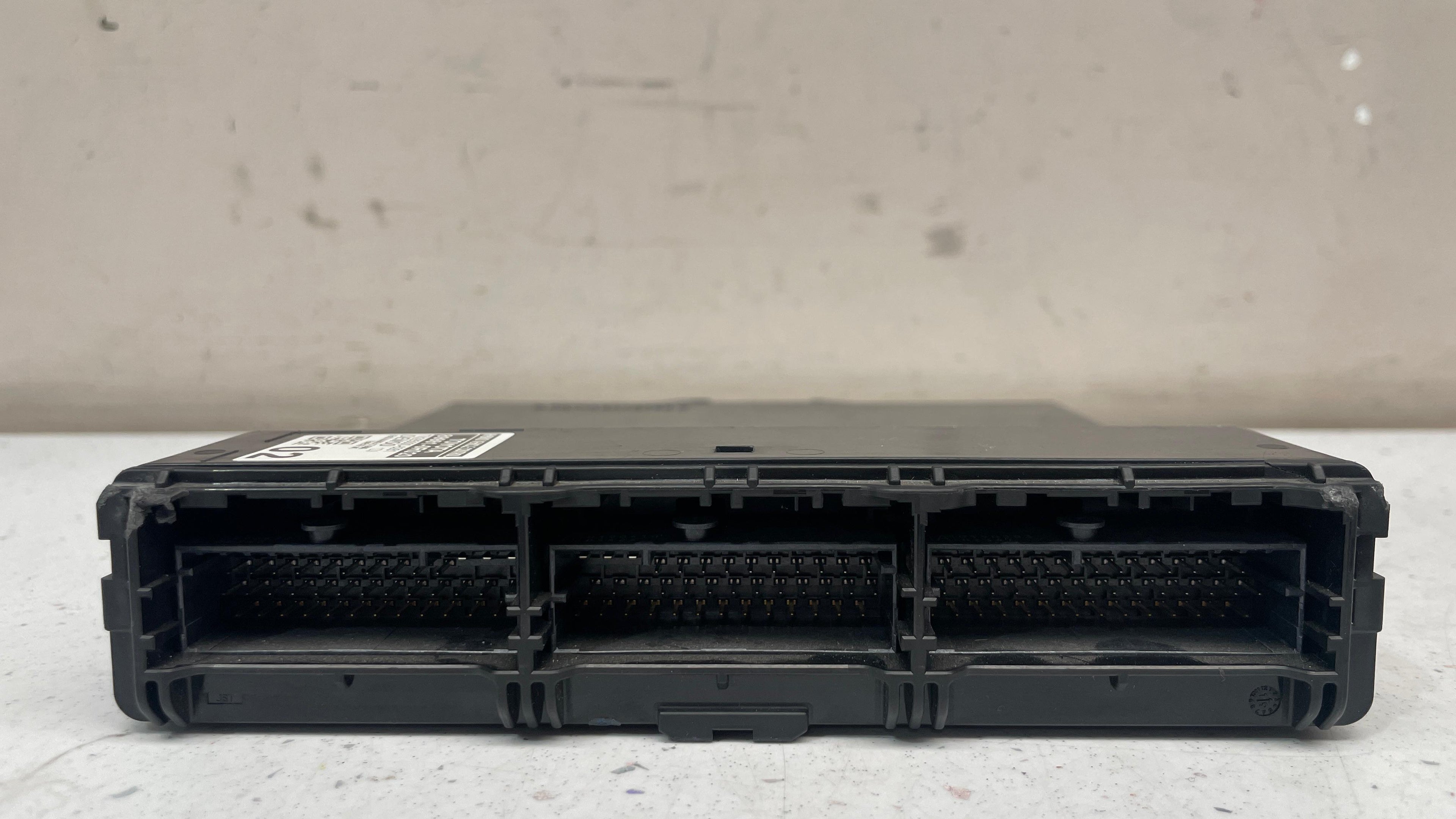 89981-0R020 TOYOTA RAV4 HYBRID VEHICLE CONTROL MODULE