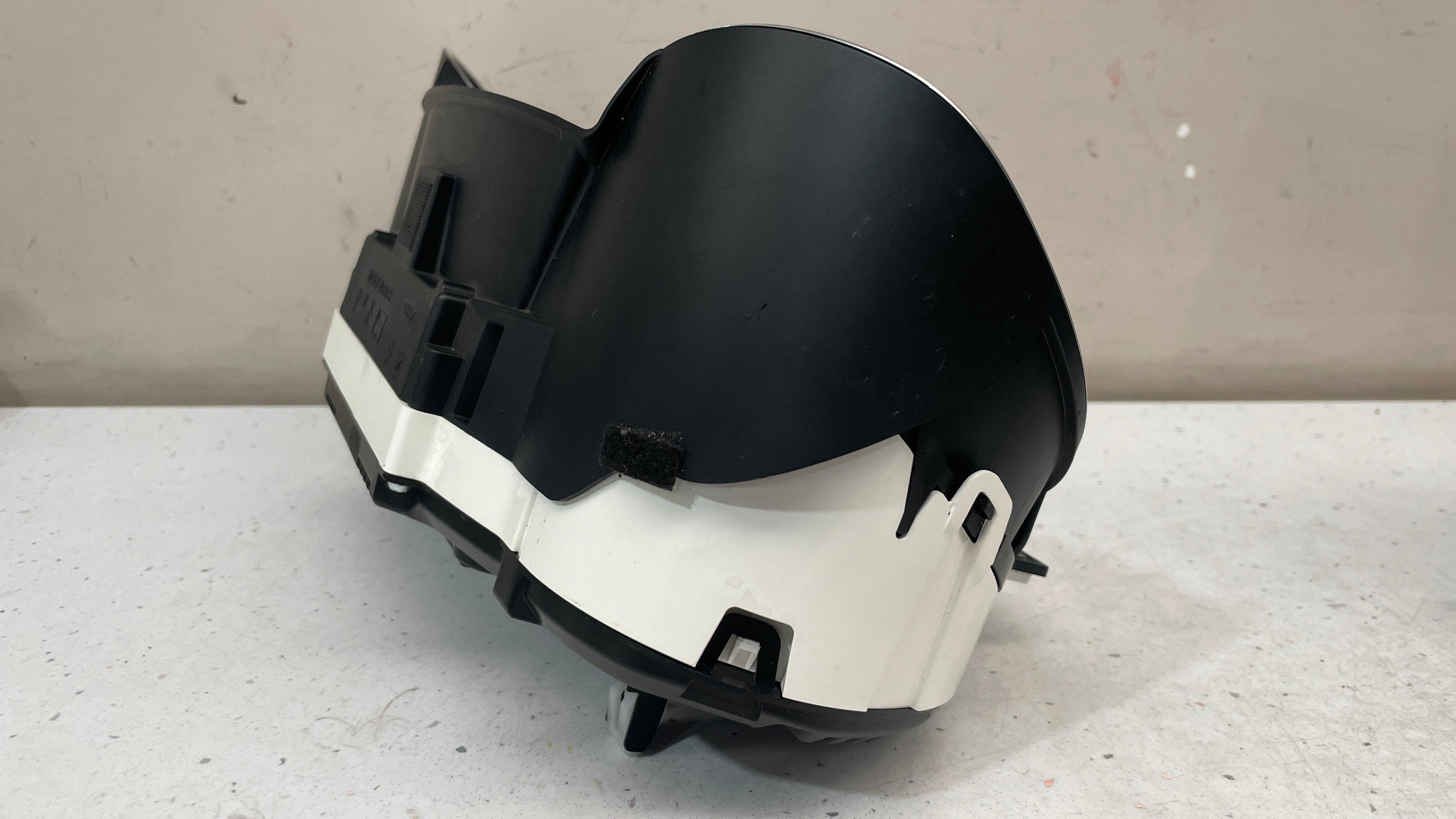 DV4T-10849-MP FORD KUGA INSTRUMENT CLUSTER ASSEMBLY LINE MODE