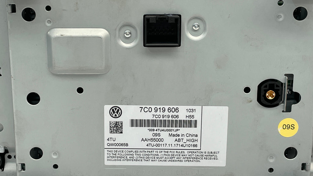 7C0919606 VOLKSWAGEN DISPLAY TOUCH SCREEN