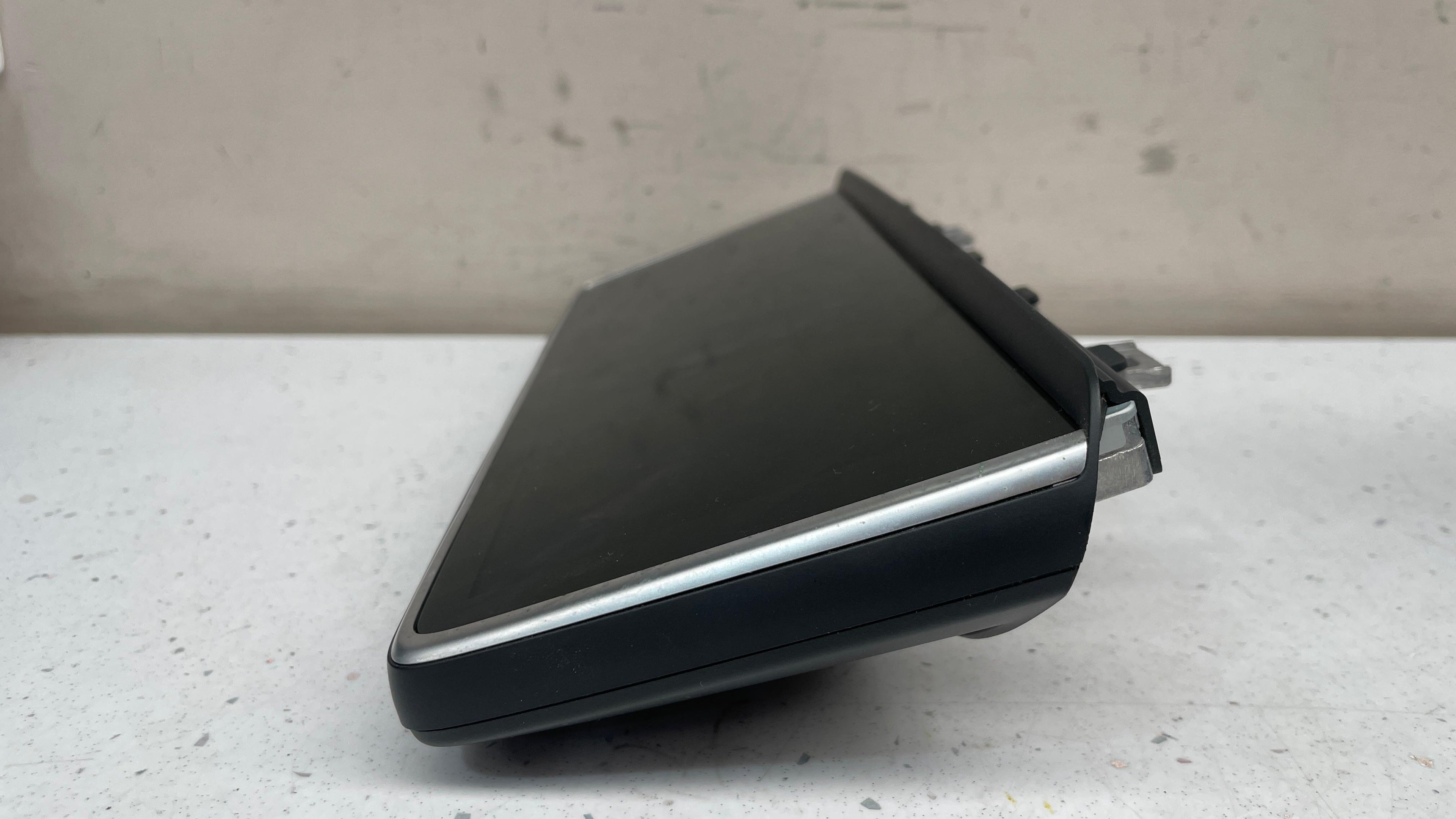 934787801 BMW F15 DISPLAY SCREEN TOUCH