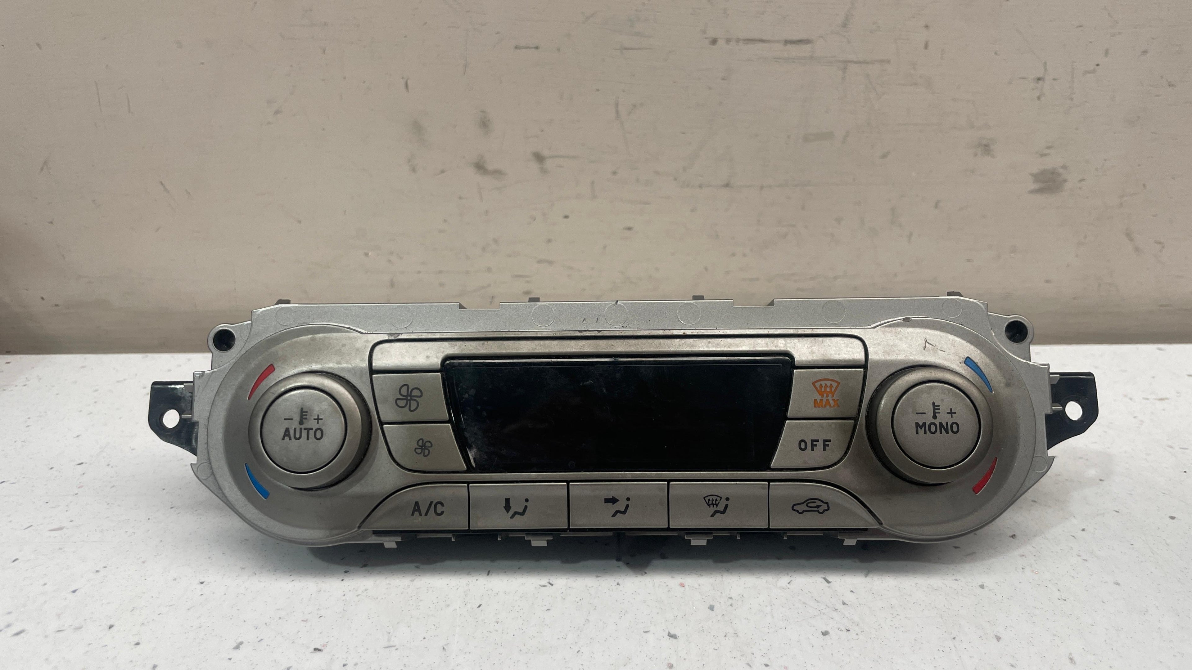 7M5T18C612CK FORD KUGA CLIMATE COTROL SWITCH PANEL