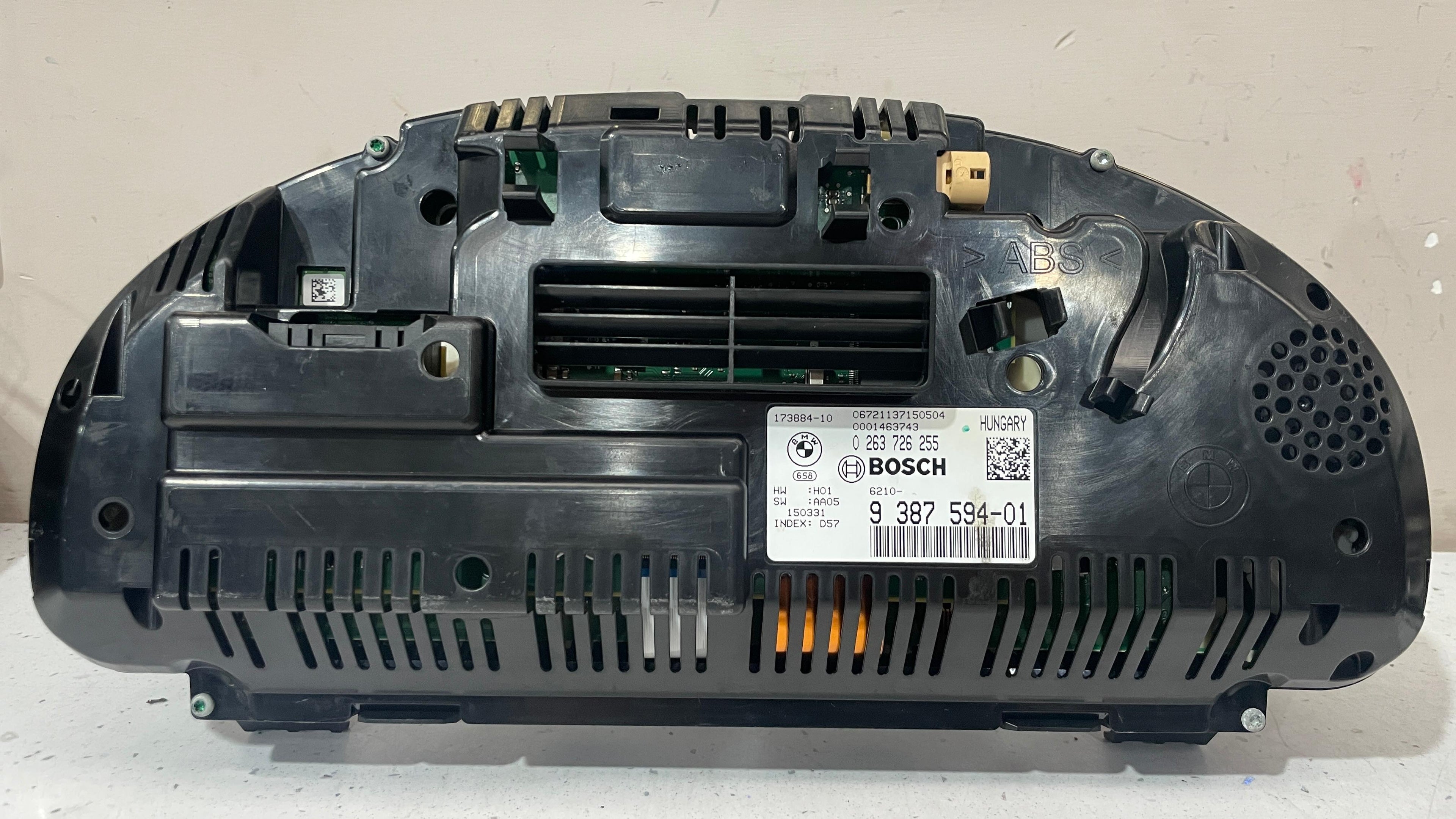9387594-01 BMW F15 SPEEDOMETER CONTROL PANEL