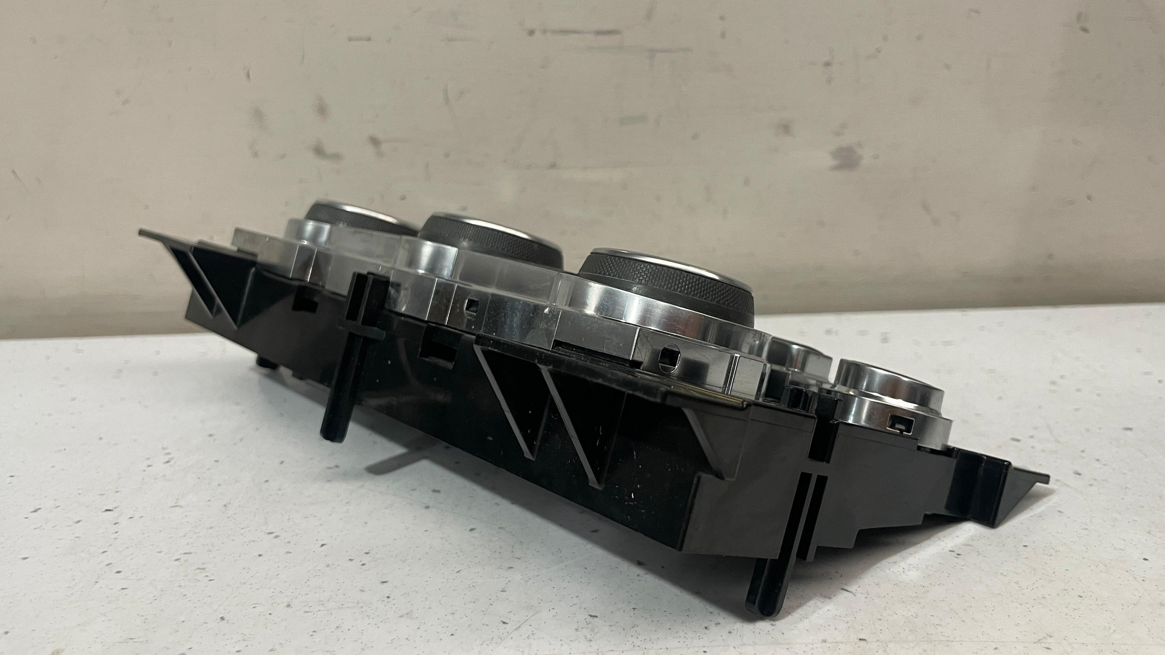 CPLA-18A802-AD LAND ROVER CLIMATE CONTROL PANEL