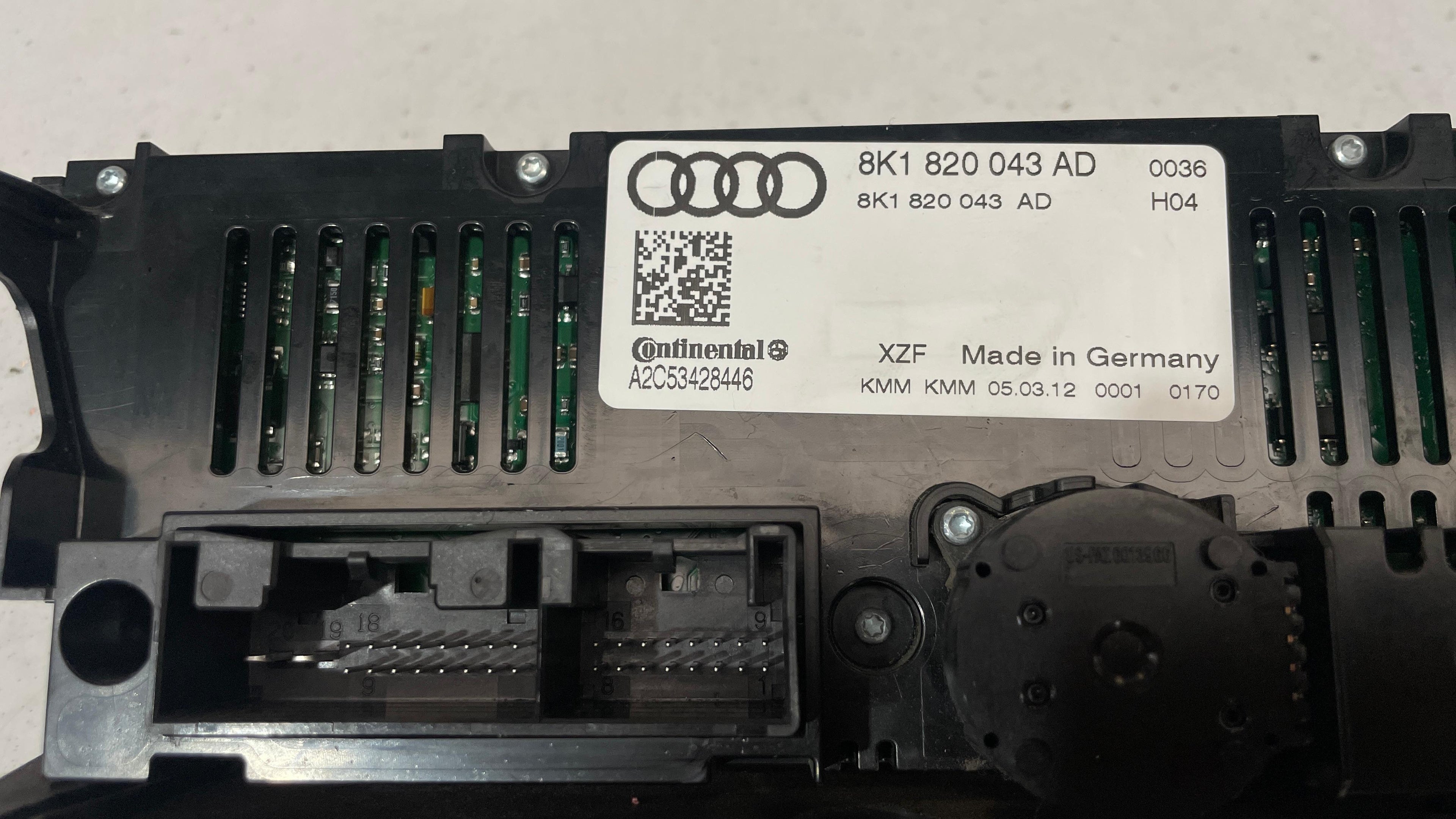 8K1820043AD AUDI CLIMATE CONTROL PANEL SWITCH