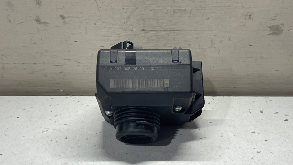 A2079052600 MERCEDES W204 KEY READER IGNITION SWITCH