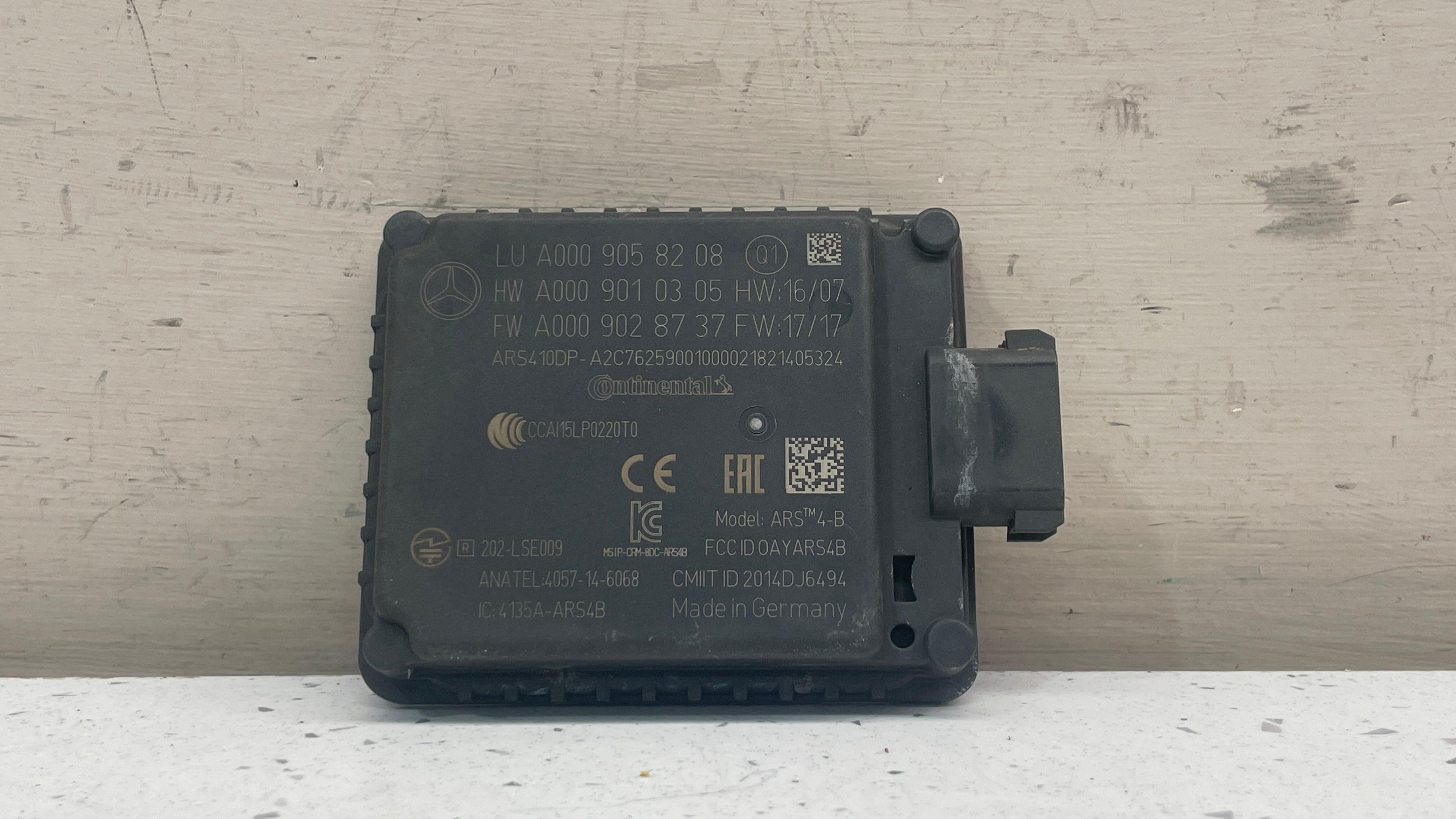 A0009058208 MERCEDES W222 GENUINE RADAR SENSOR CONTROL UNIT