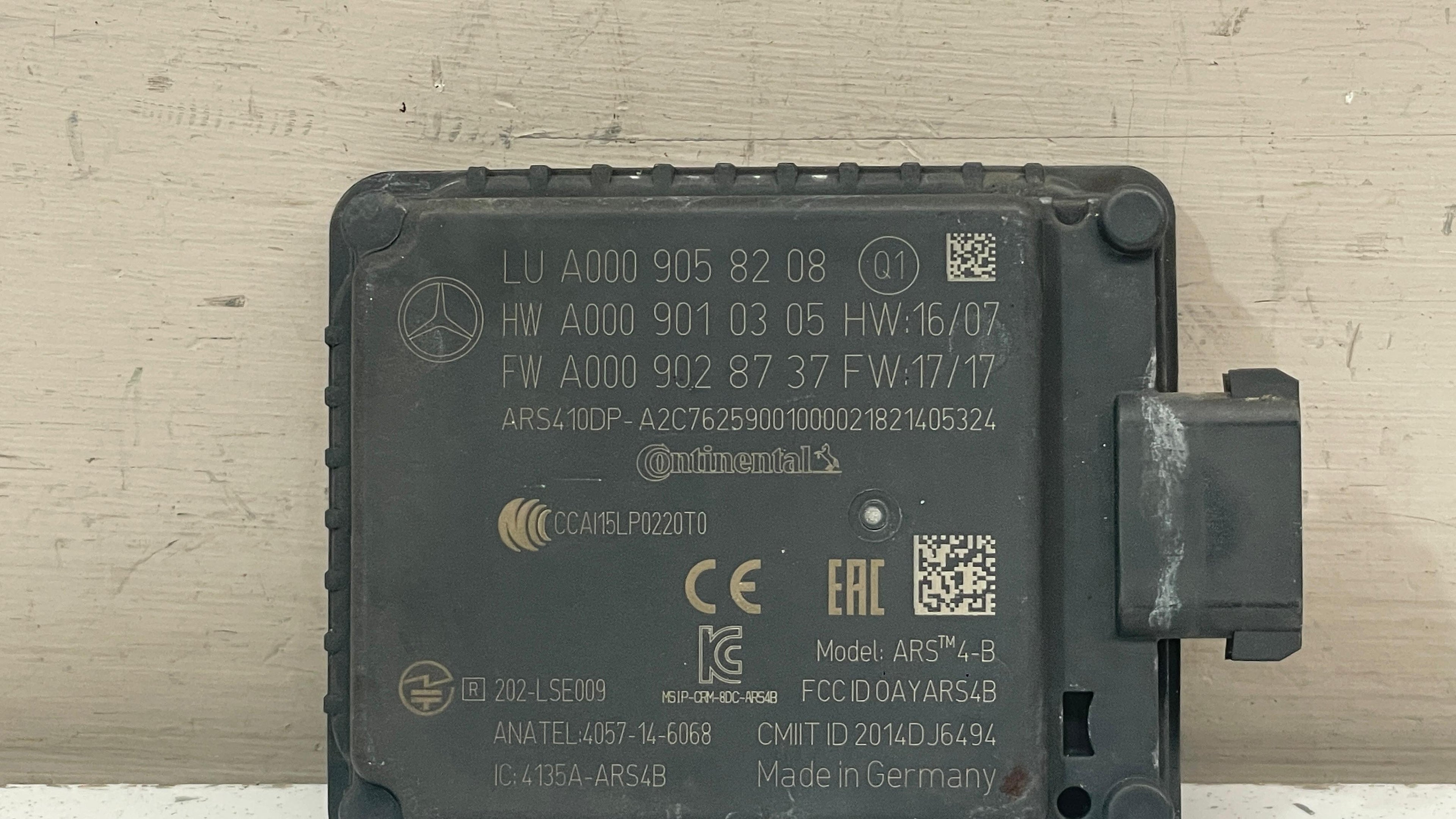 A0009058208 MERCEDES W222 GENUINE RADAR SENSOR CONTROL UNIT