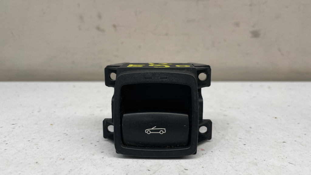 918567501 BMW E90 CONVERTIBLE ROOF CONTROLLER