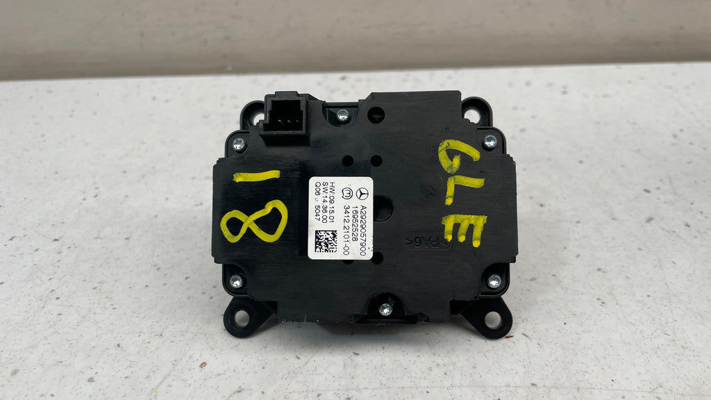 A2929057900 MERCEDES W166 AIR SUSPENSION SPORT TRACTION