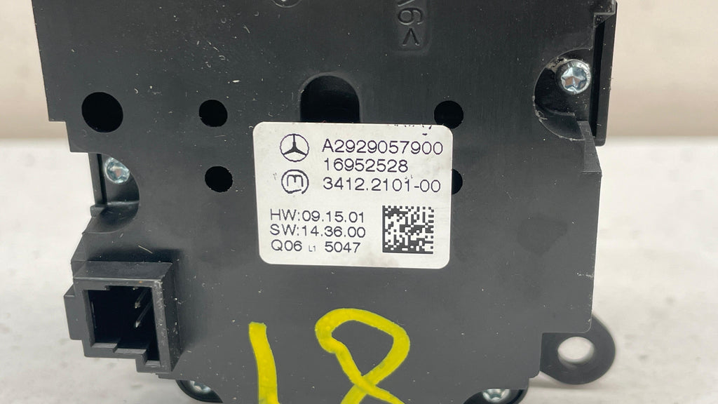 A2929057900 MERCEDES W166 AIR SUSPENSION SPORT TRACTION