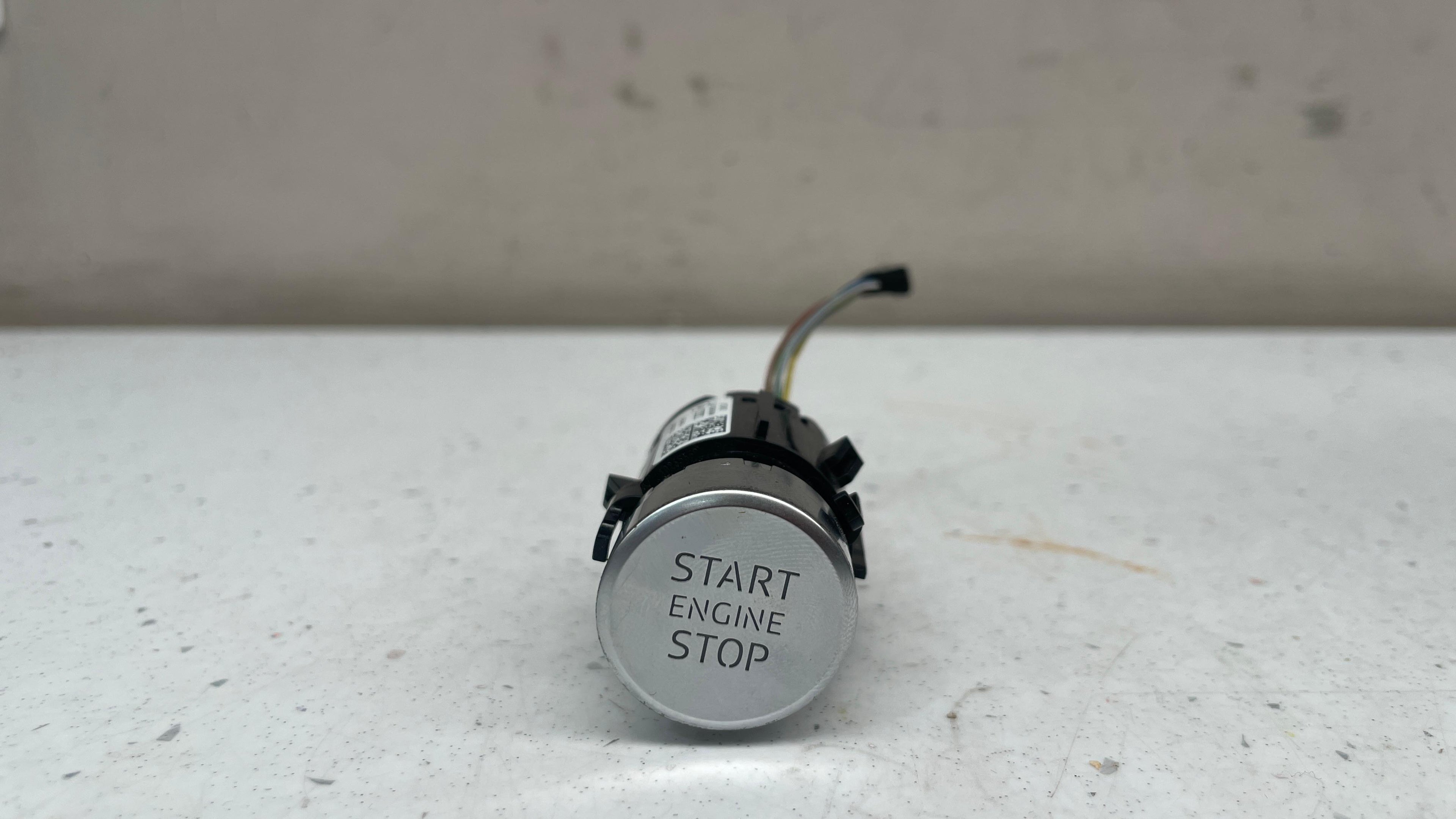 4M2905217D AUDI Q7 START / STOP IGNITION SWITCH