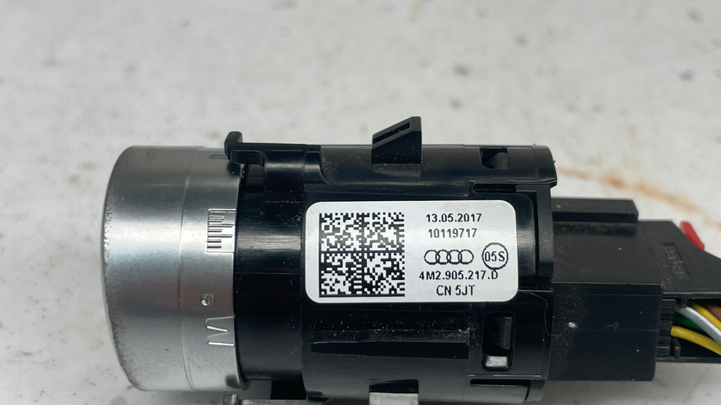 4M2905217D AUDI Q7 START / STOP IGNITION SWITCH