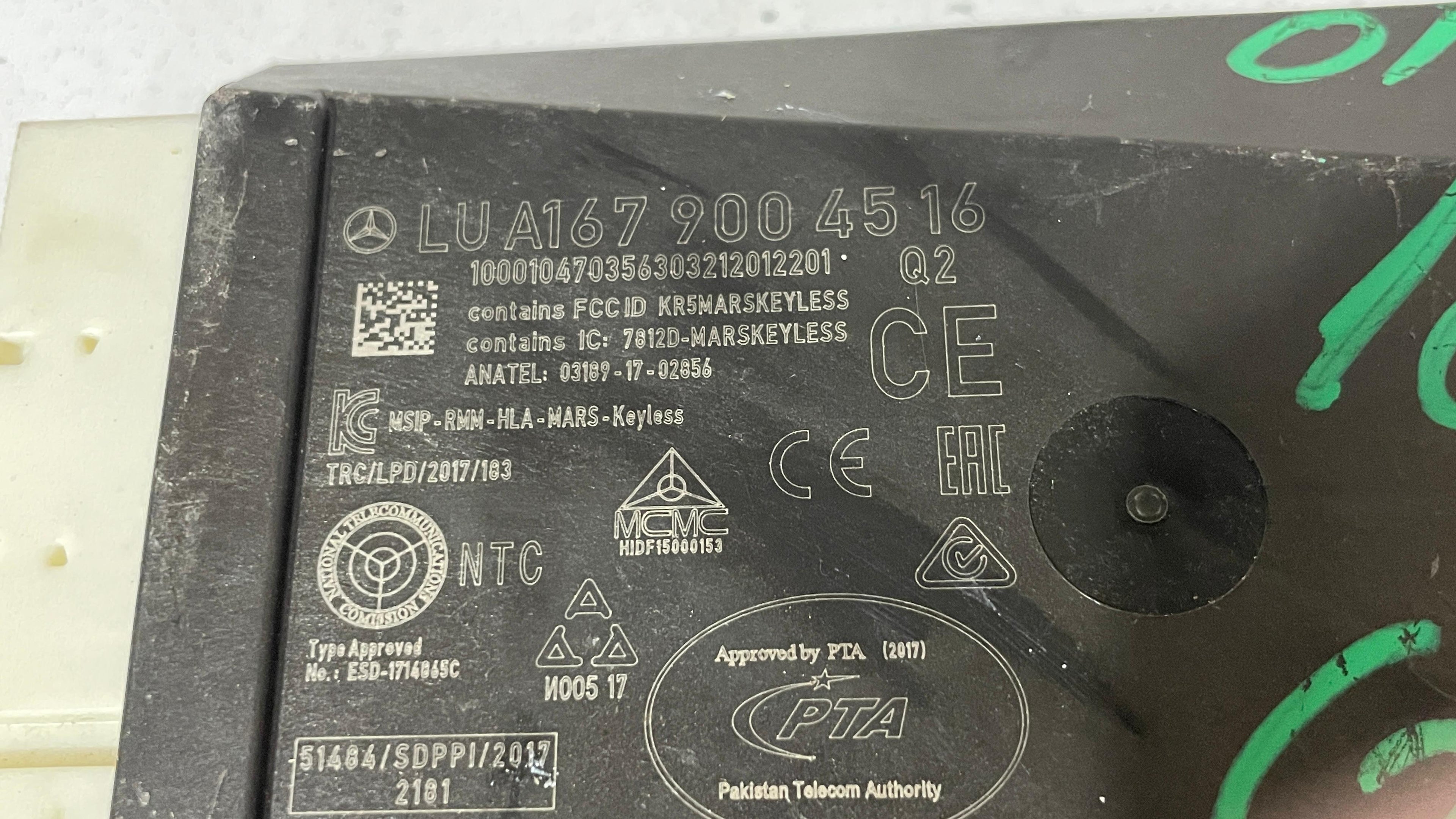 A1679004516 MERCEDES INGNITION CONTROL  KEYLESS ENTRY