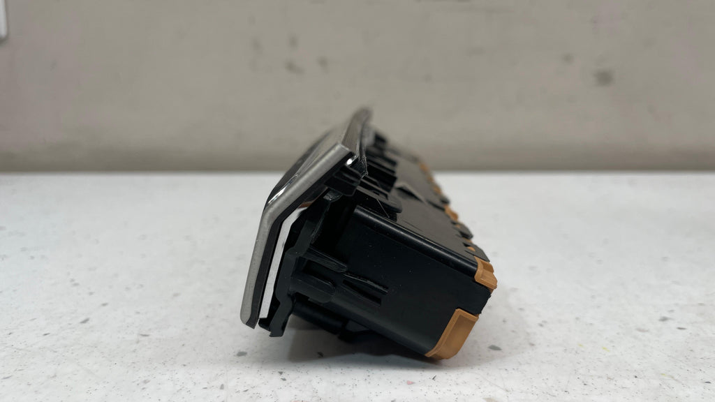4M0925301L  AUDI CENTER CONSOLE BUTTON SWITCH PANEL