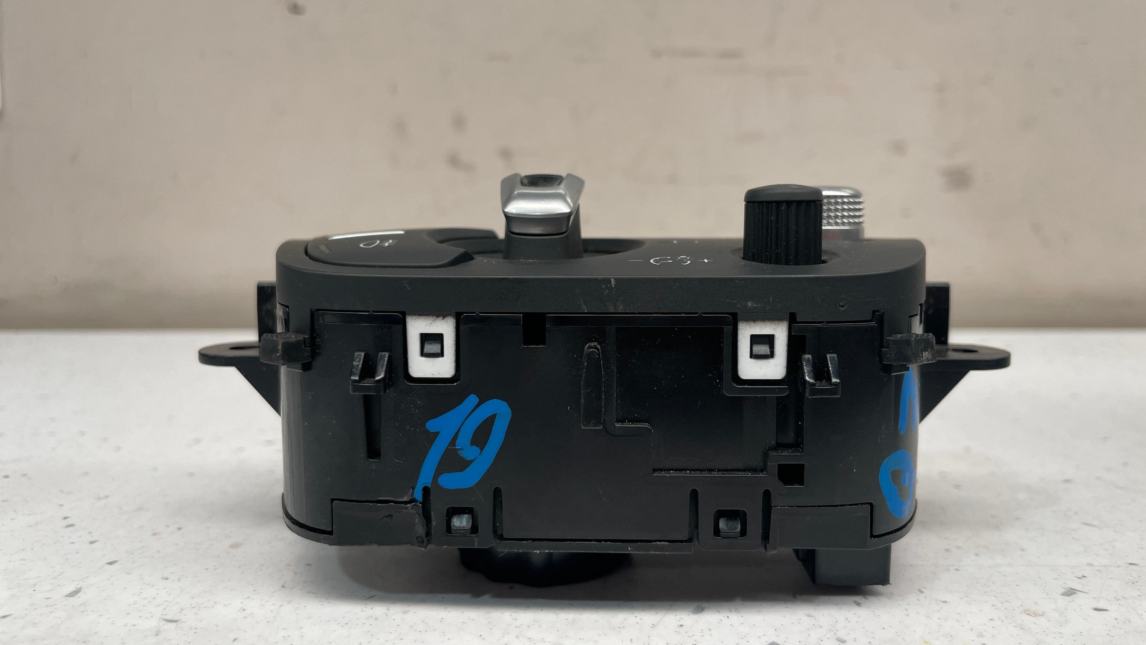 4M0941531AB AUDI HEADLIGHT LAMP SWITCH PANEL