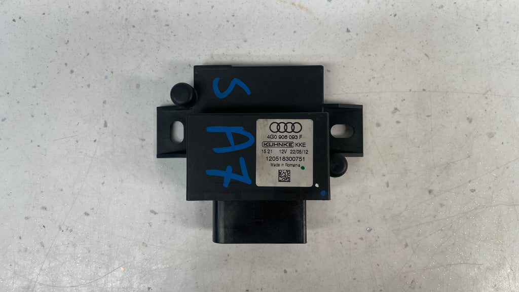 4G0906093F AUDI A7  FUEL PUMP CONTROL