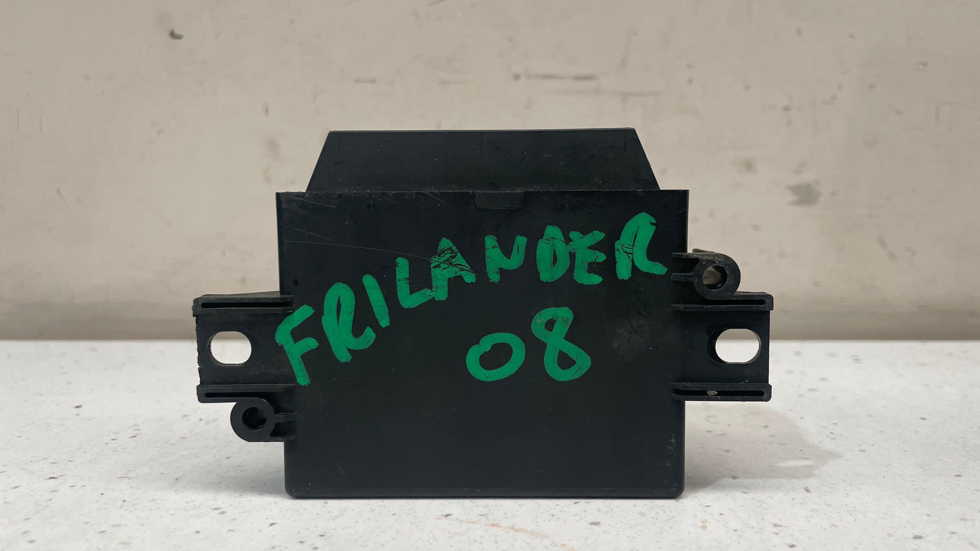 6G92-15K866-BJ LAND ROVER PARK ASSIST CONTROL MODULE