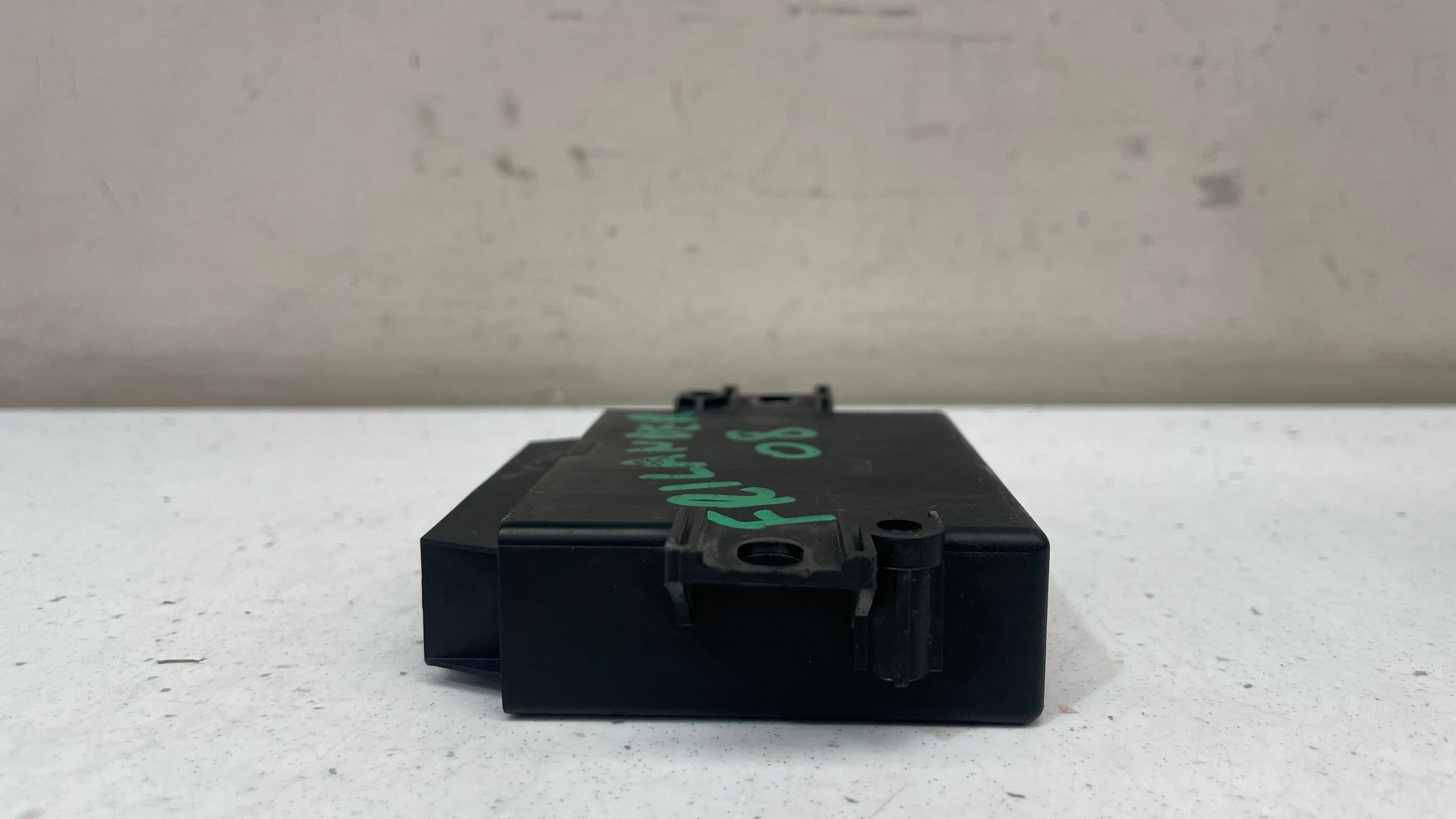 6G92-15K866-BJ LAND ROVER PARK ASSIST CONTROL MODULE