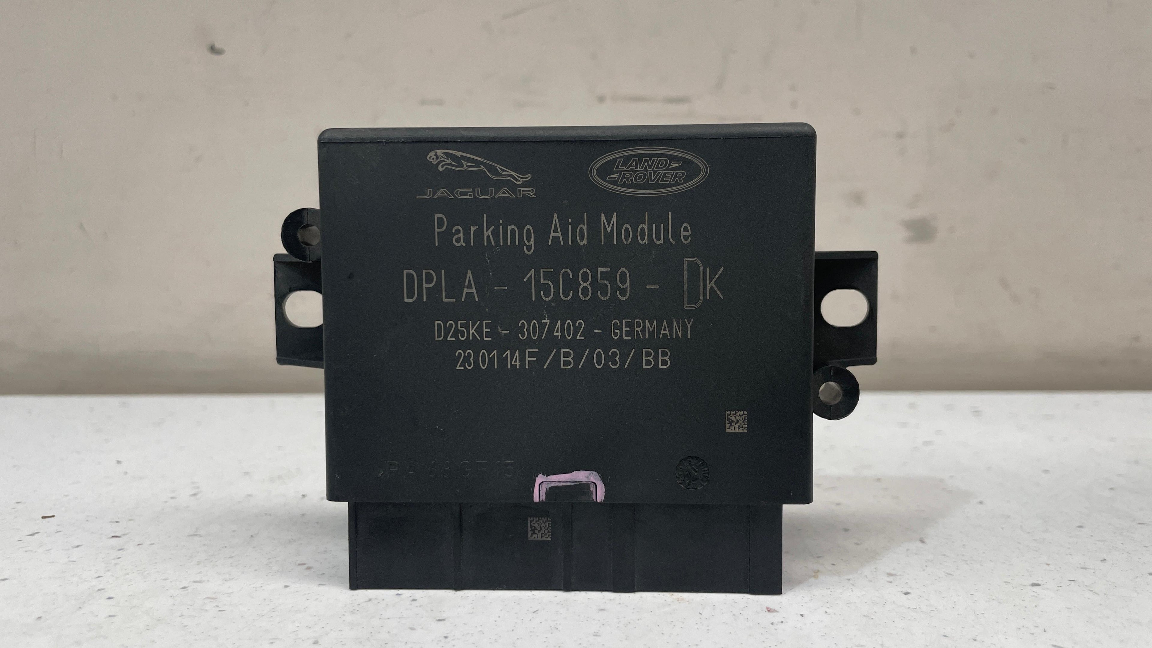 DPLA-15C859-DK LAND ROVER PARKING AID CONTROL