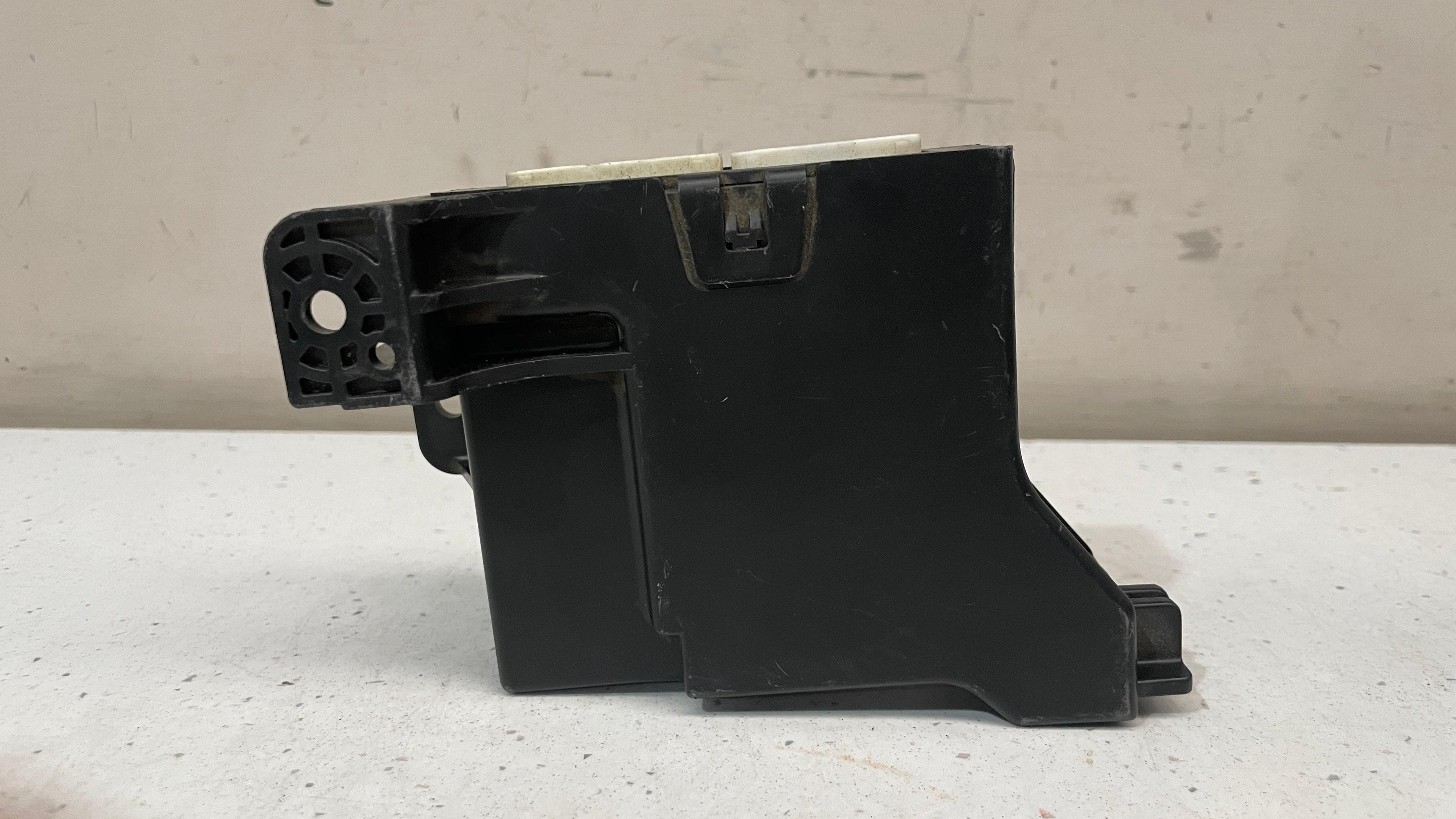 88650-42200 TOYOTA RAV4  CONTROL MODULE