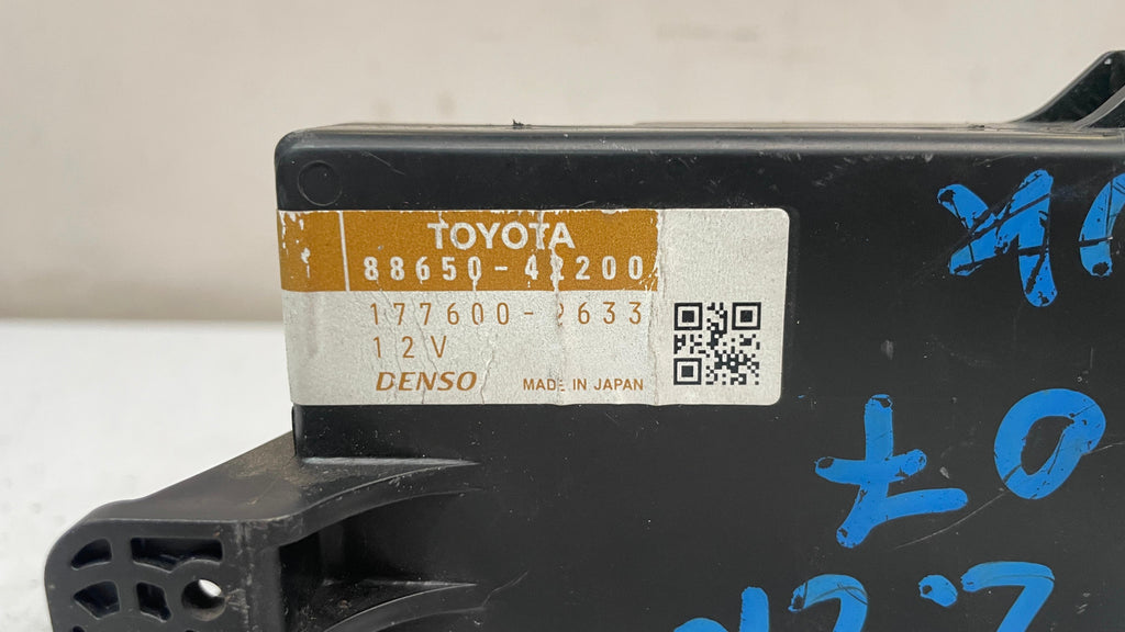 88650-42200 TOYOTA RAV4  CONTROL MODULE