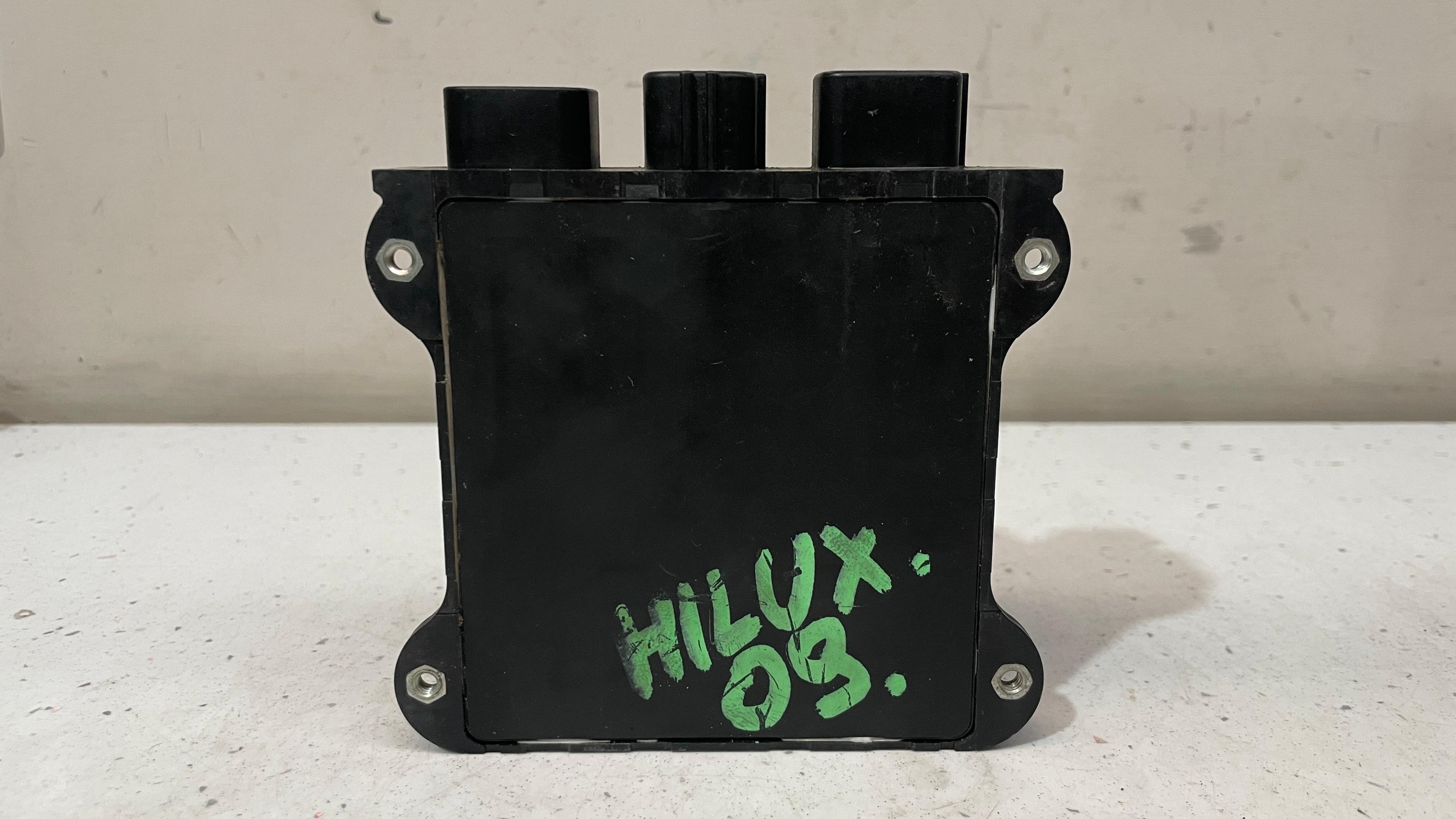 89871-71020 TOYOTA HILUX  DRIVER INJECTOR CONTROL UNIT ECU