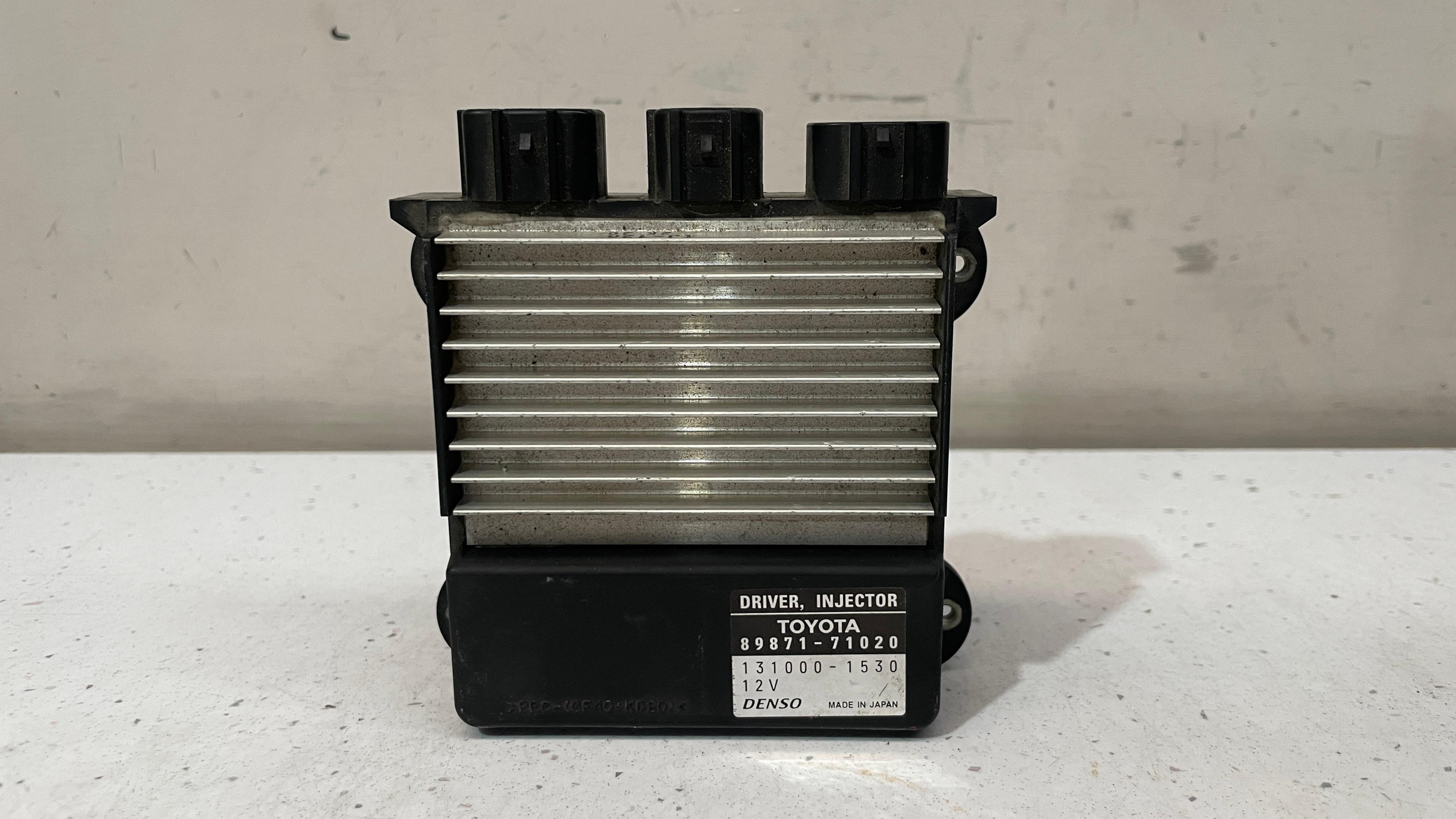 89871-71020 TOYOTA HILUX  DRIVER INJECTOR CONTROL UNIT ECU
