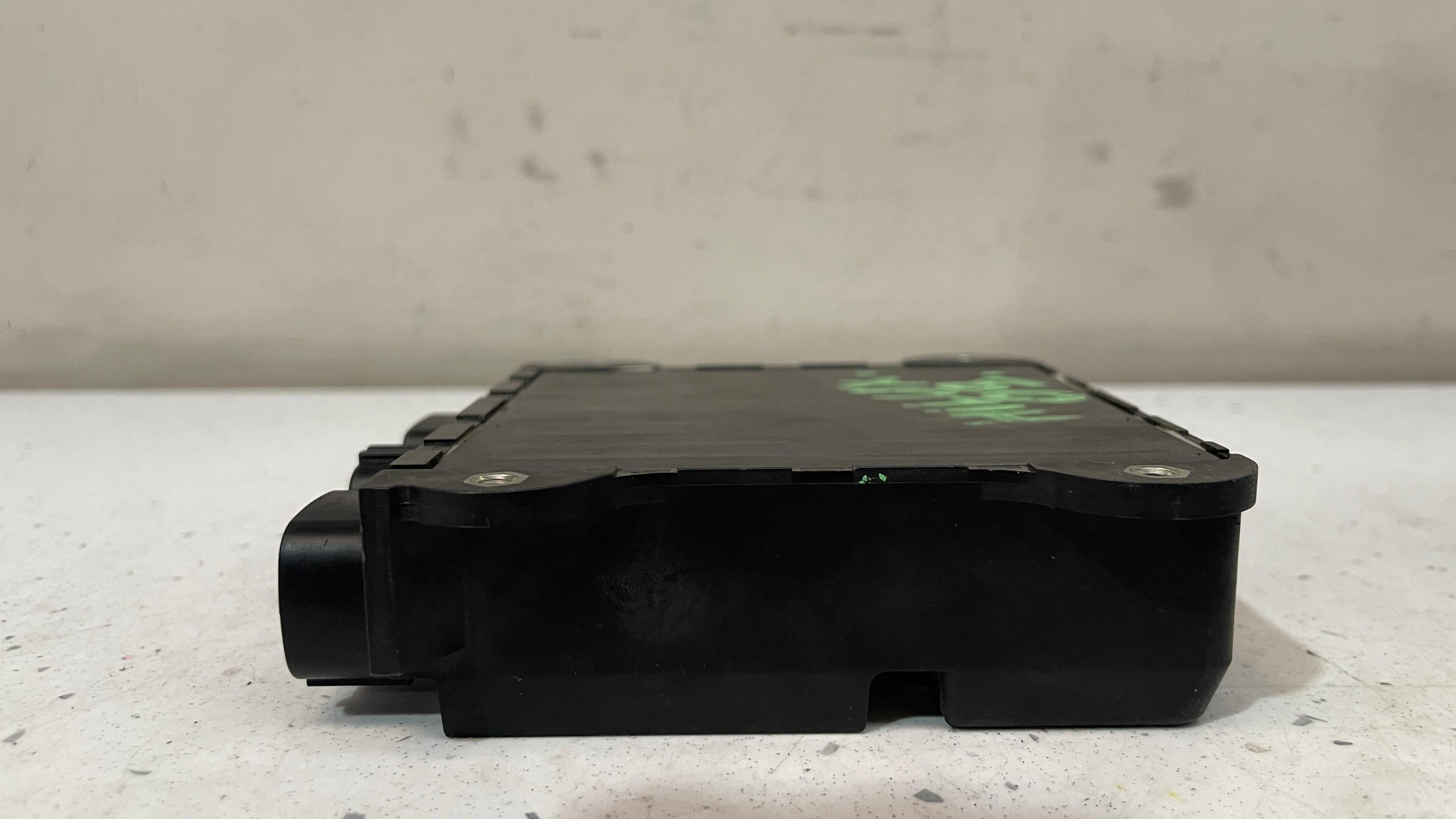 89871-71020 TOYOTA HILUX  DRIVER INJECTOR CONTROL UNIT ECU