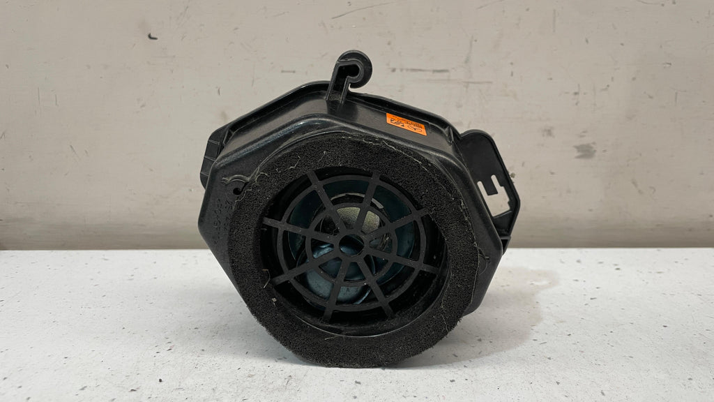 A2048202402 MERCEDES REAR LAMP CONTROL
