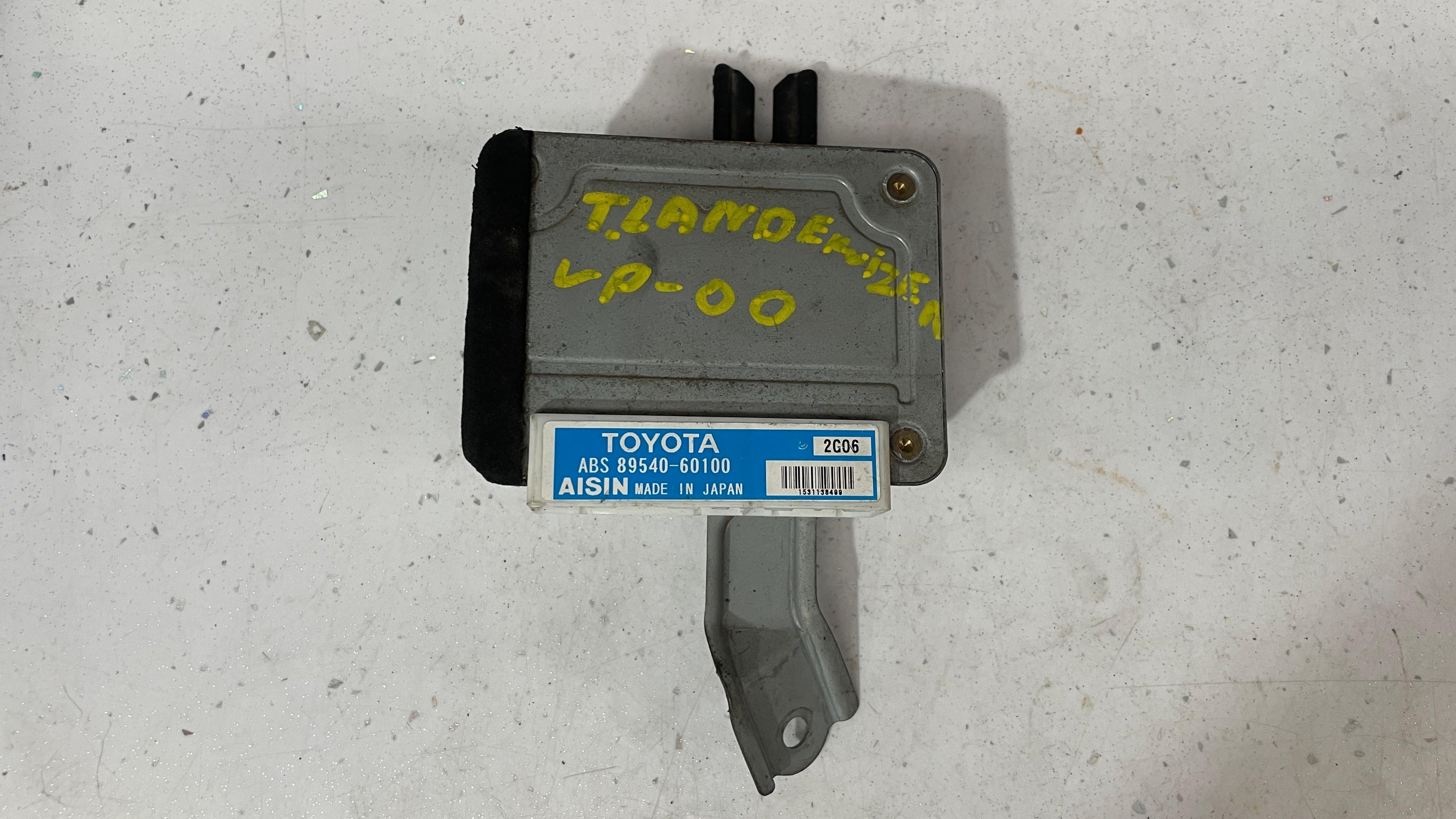 89540-60100 TOYOTA LAND CRUISER  ABS CONTROL ECU