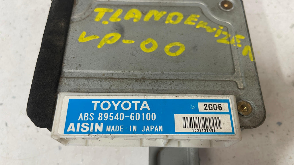 89540-60100 TOYOTA LAND CRUISER  ABS CONTROL ECU