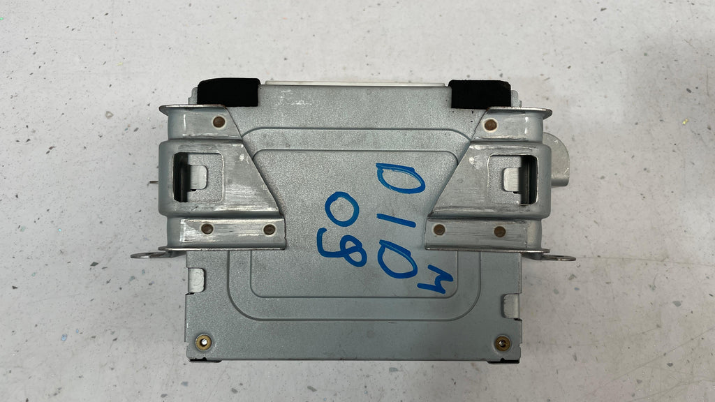 8633A017 MITSUBISHI ENGINE CONTROL UNIT