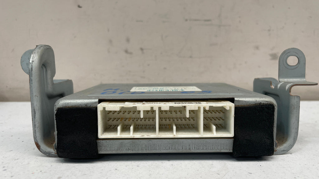 8633A017 MITSUBISHI ENGINE CONTROL UNIT