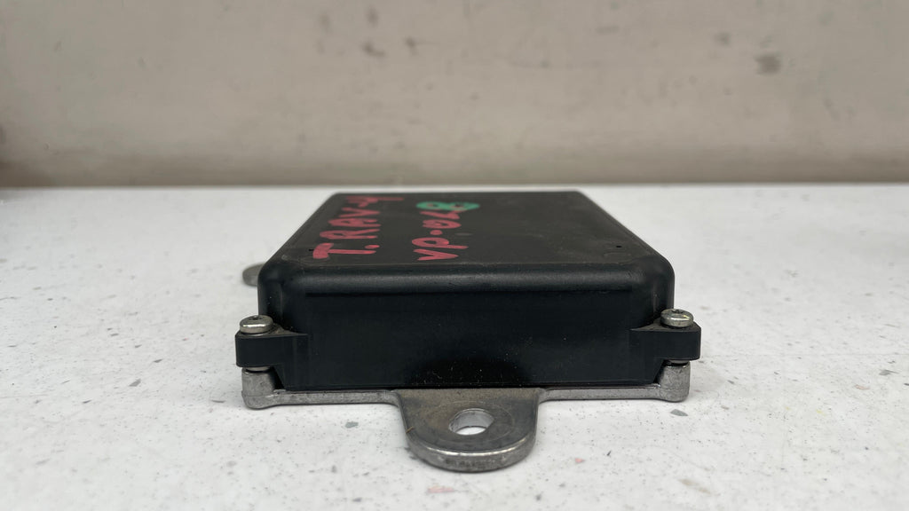 88162-0W381 TOYOTA BLIND SPOT MONITOR SENSOR