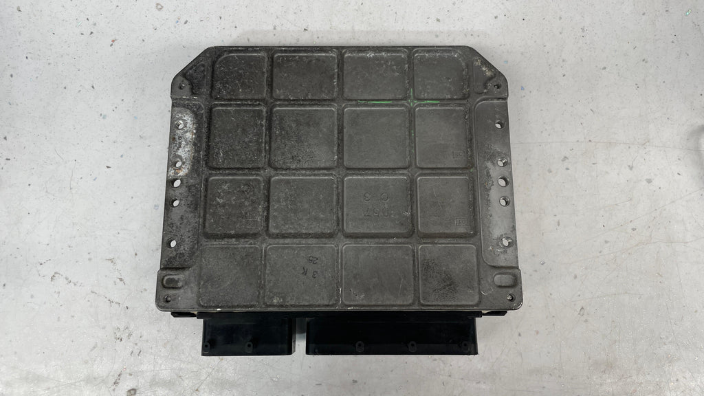 89661-42F21 TOYOTA ENGINE CONTROL UNIT ECU
