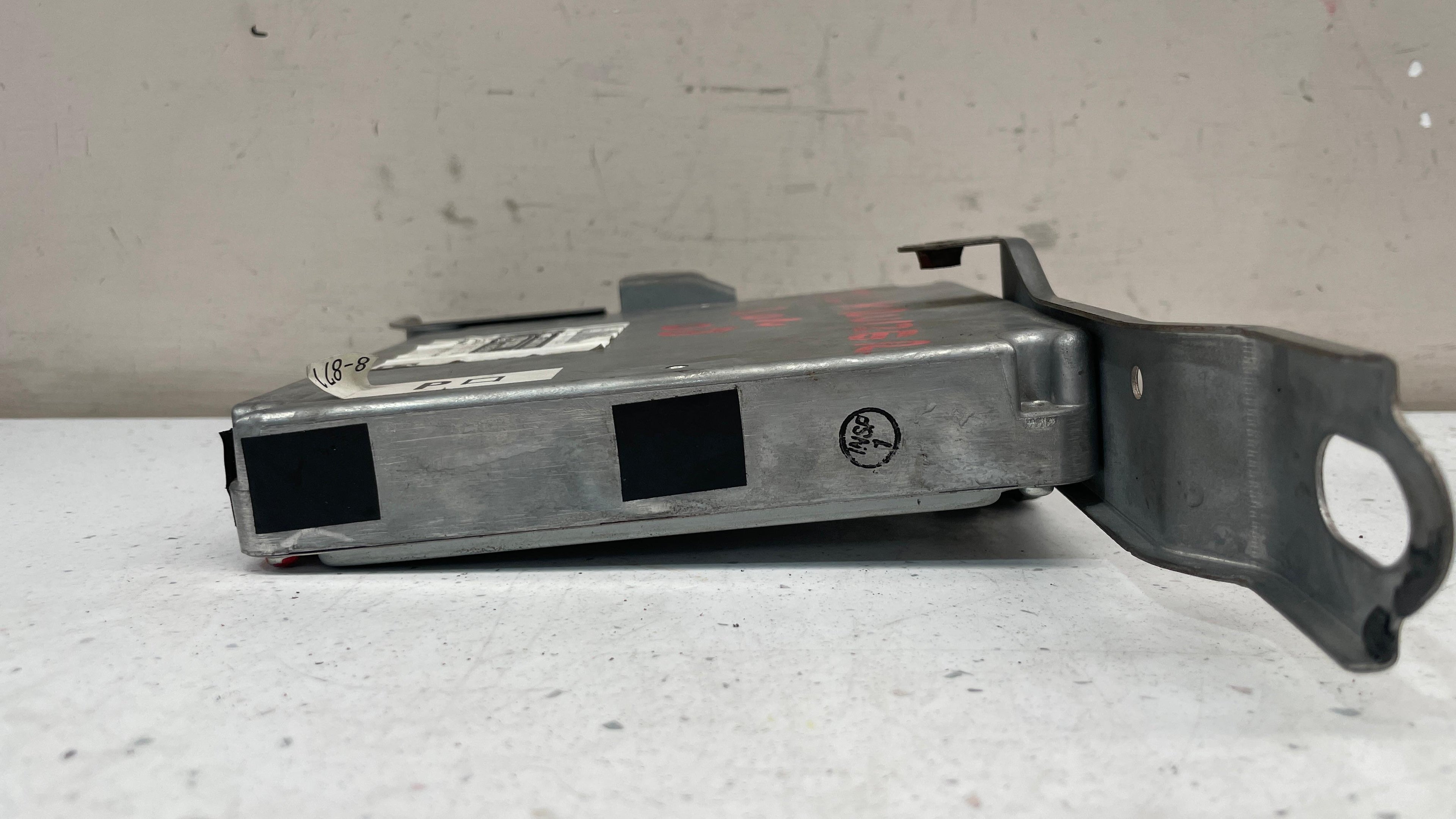 89661-60E80 TOYOTA ENGINE CONTROL ECU