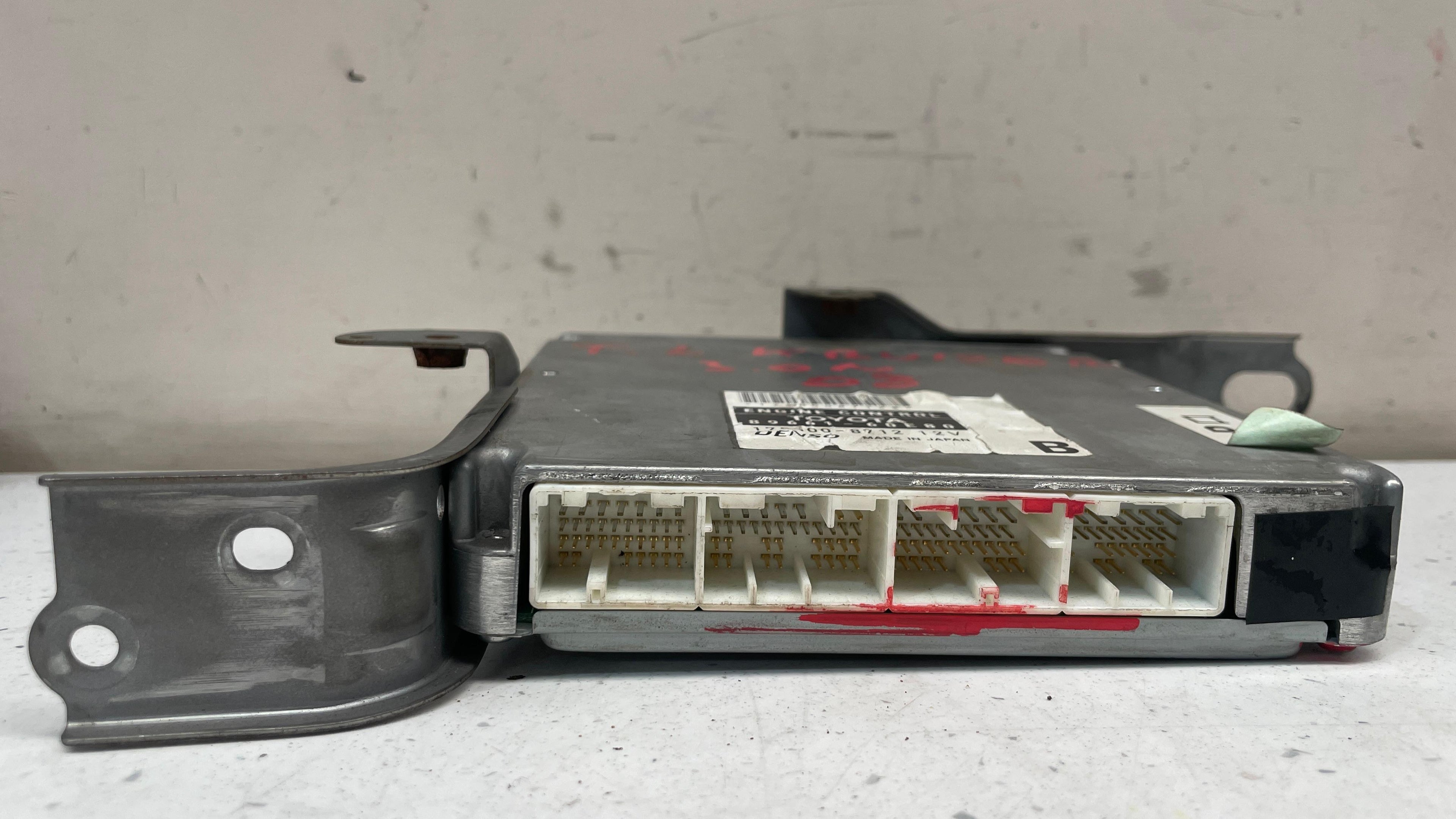 89661-60E80 TOYOTA ENGINE CONTROL ECU