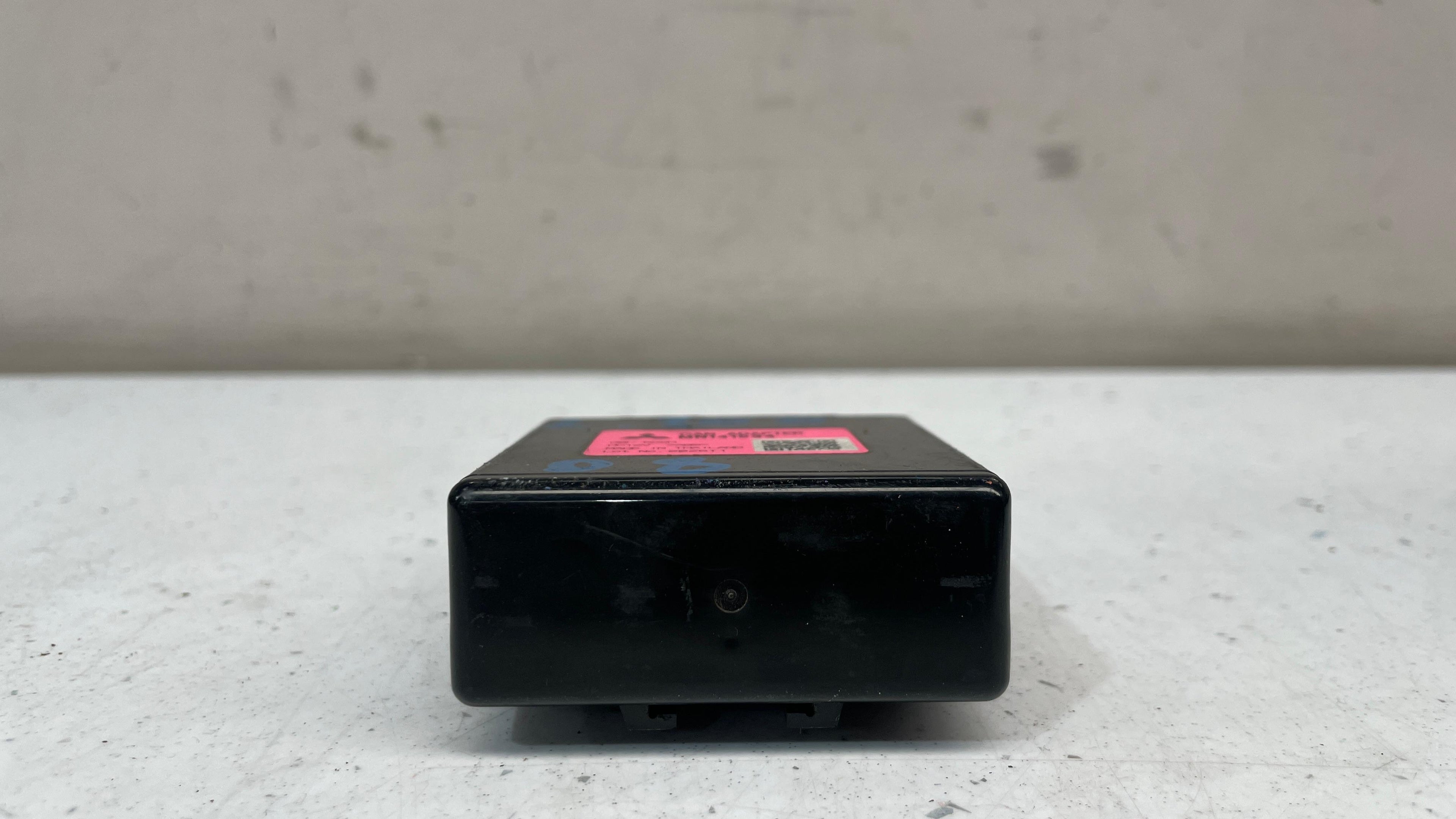 MN141534 MITSUBISHI ADAPTER AUDIO VIDEO
