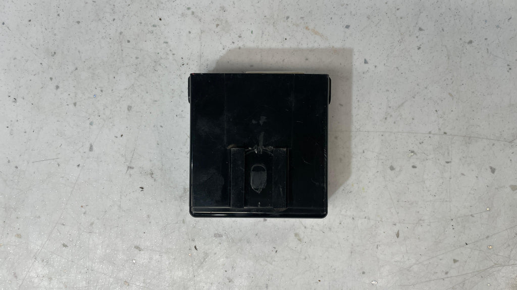 MN141534 MITSUBISHI ADAPTER AUDIO VIDEO