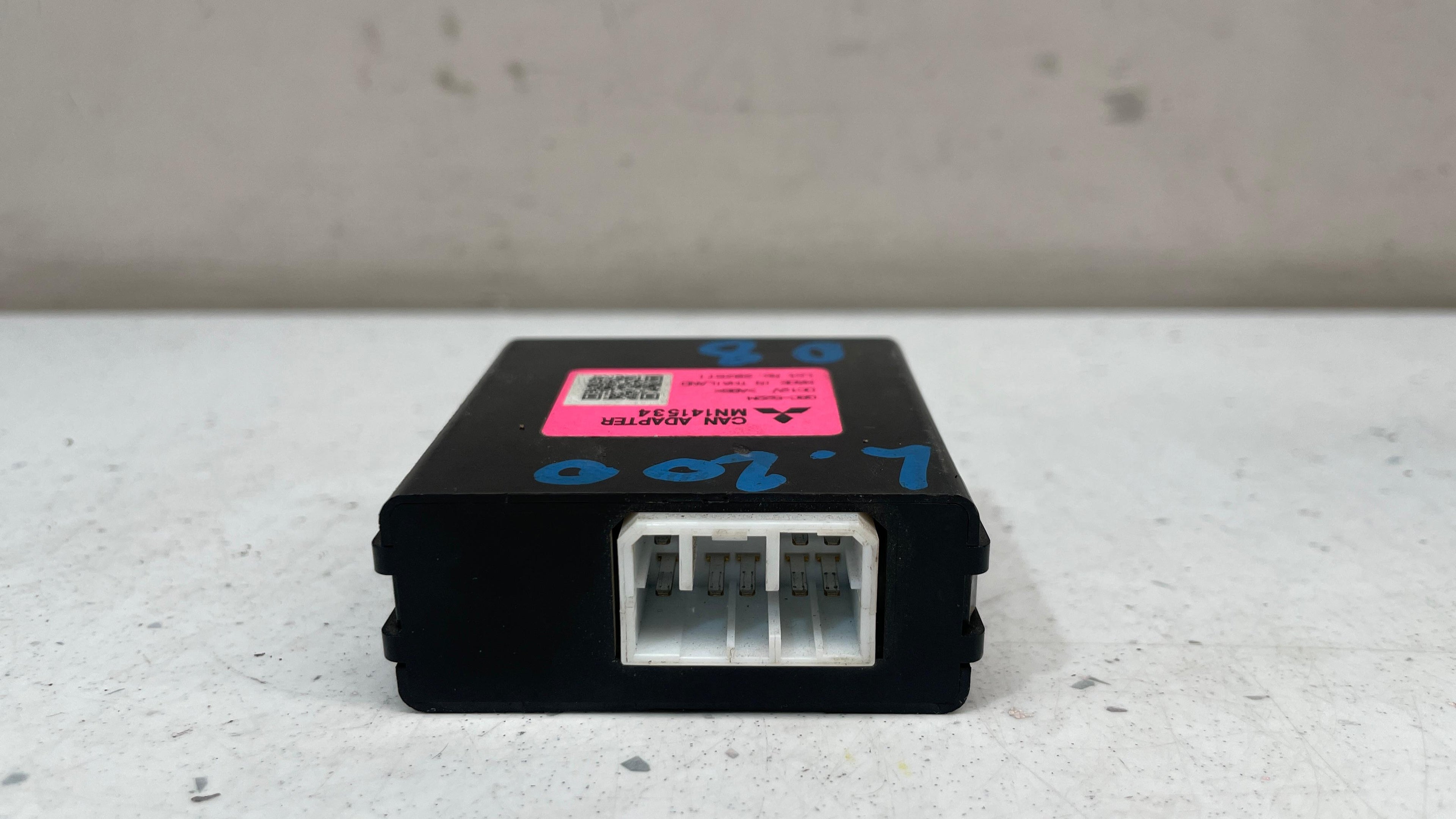 MN141534 MITSUBISHI ADAPTER AUDIO VIDEO