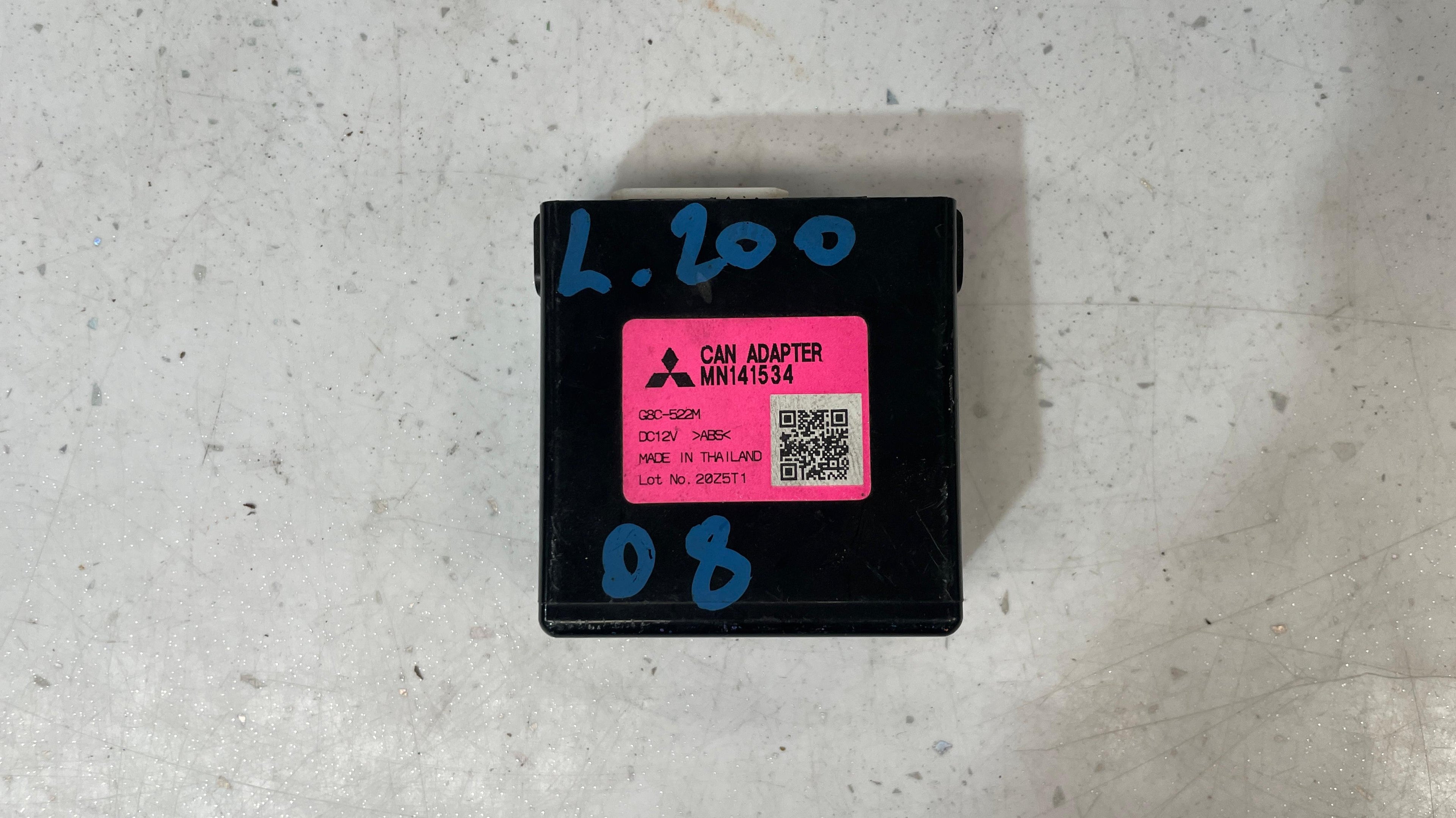 MN141534 MITSUBISHI ADAPTER AUDIO VIDEO