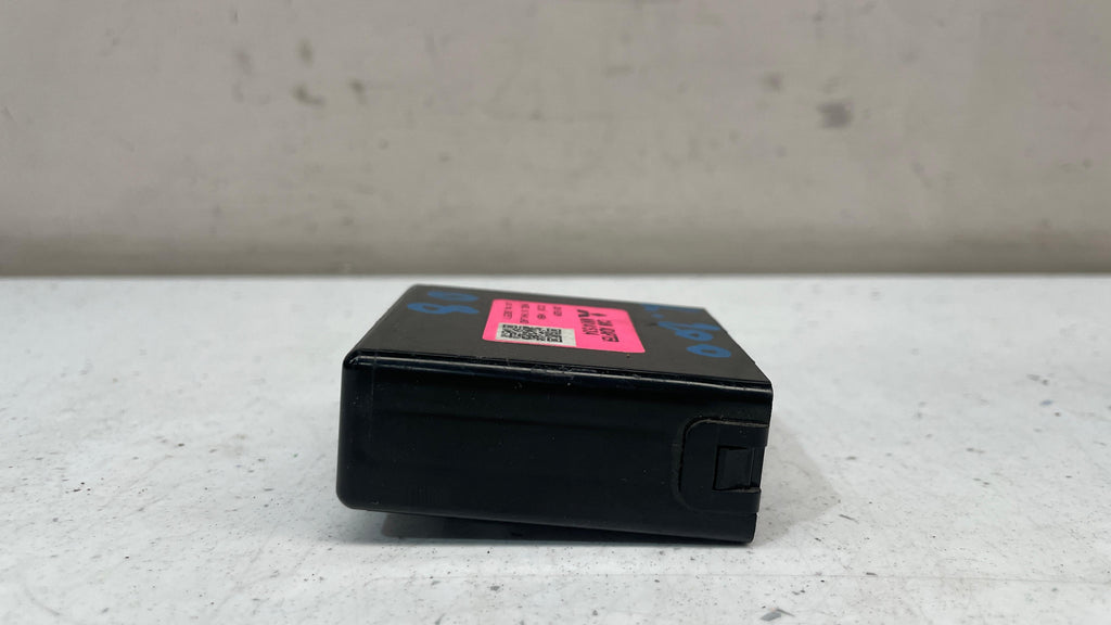 MN141534 MITSUBISHI ADAPTER AUDIO VIDEO