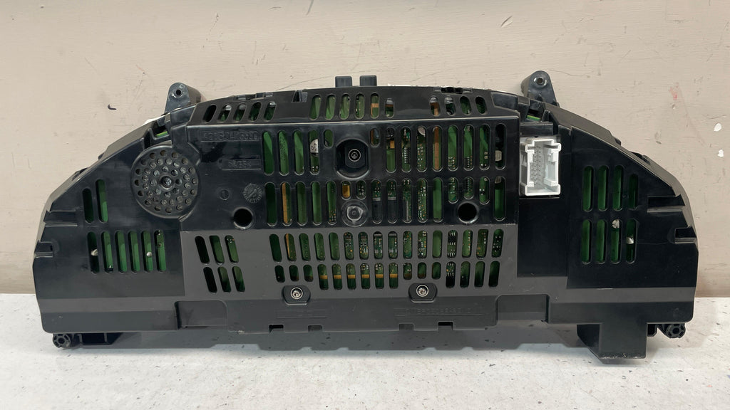 A2049004408 MERCEDES W204 INSTRUMENT CLUSTER PANEL