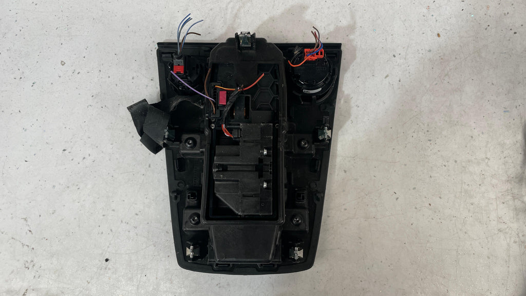 8Y2864241B AUDI A3 GEAR SHIFTER SELECTOR SWITCH