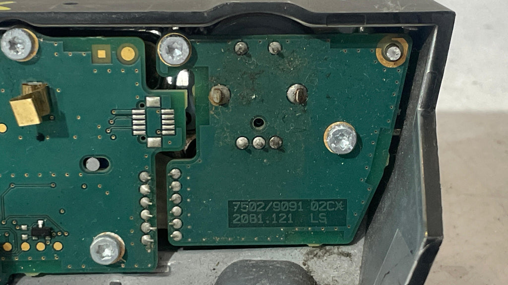 75029091 BMW X6 PANEL RADIO CD HEAD UNIT CONTROL UNIT
