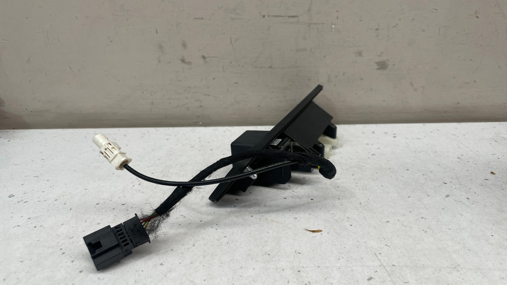 A1667500593 MERCEDES W164 REAR VIEW CAMERA