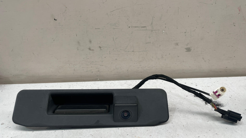 A1667500593 MERCEDES W164 REAR VIEW CAMERA
